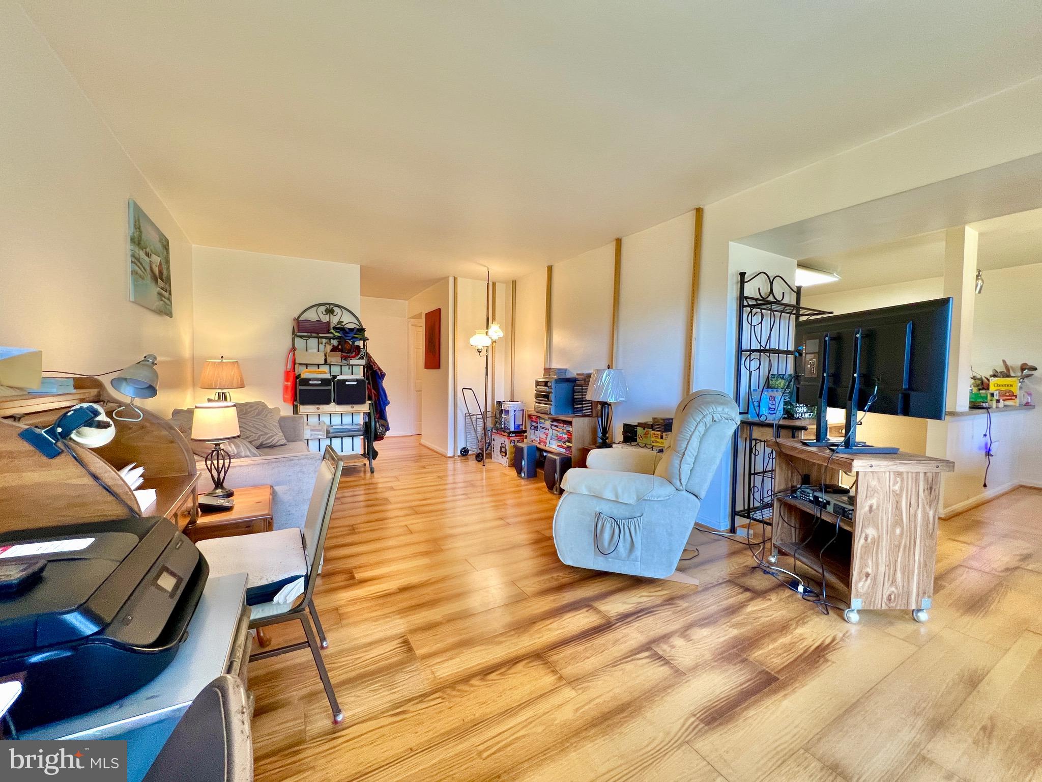 HAWTHORNE VILLAGE - Residential