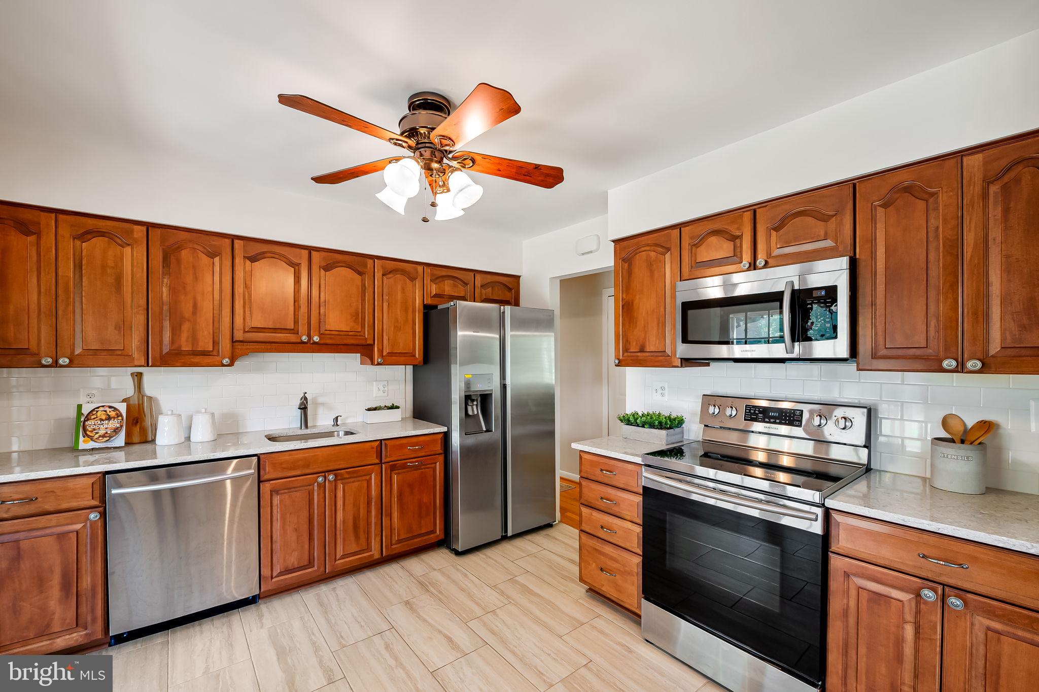 NORTH SHORE - Residential