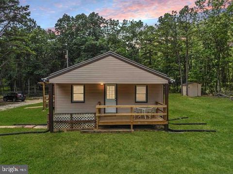 Homes For Sale - 400 10th Street<br/> ESTELL MANOR, NJ 08319