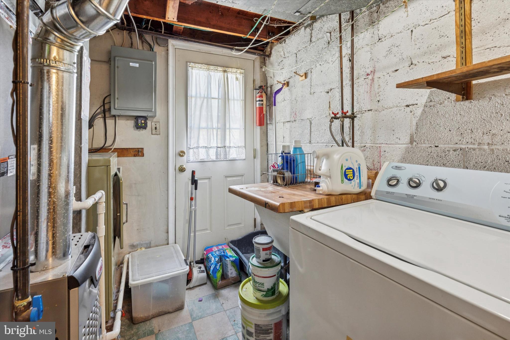 WARMINSTER VIL - Residential