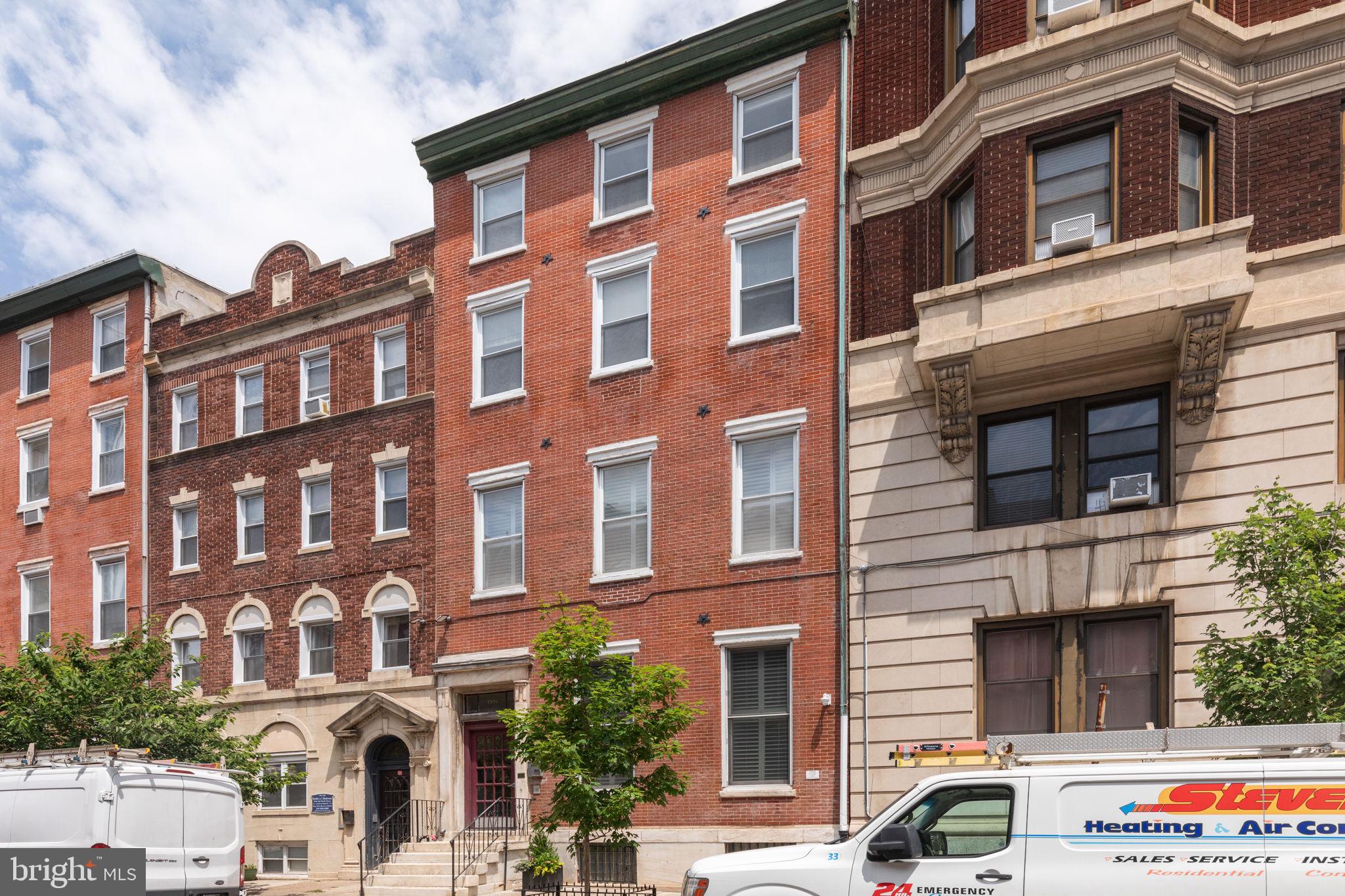 WASHINGTON SQ - Residential