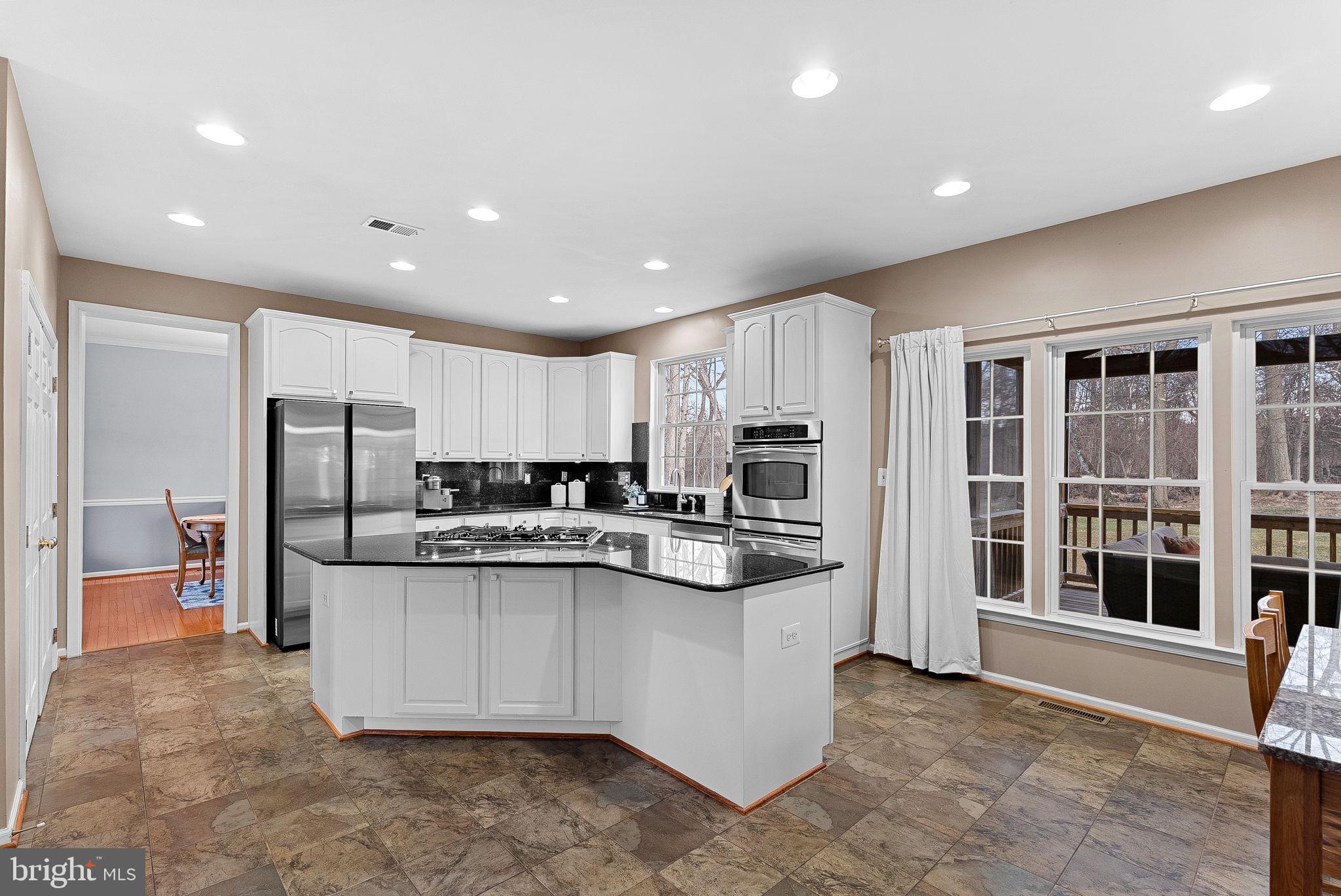 KINCAID FOREST - Residential