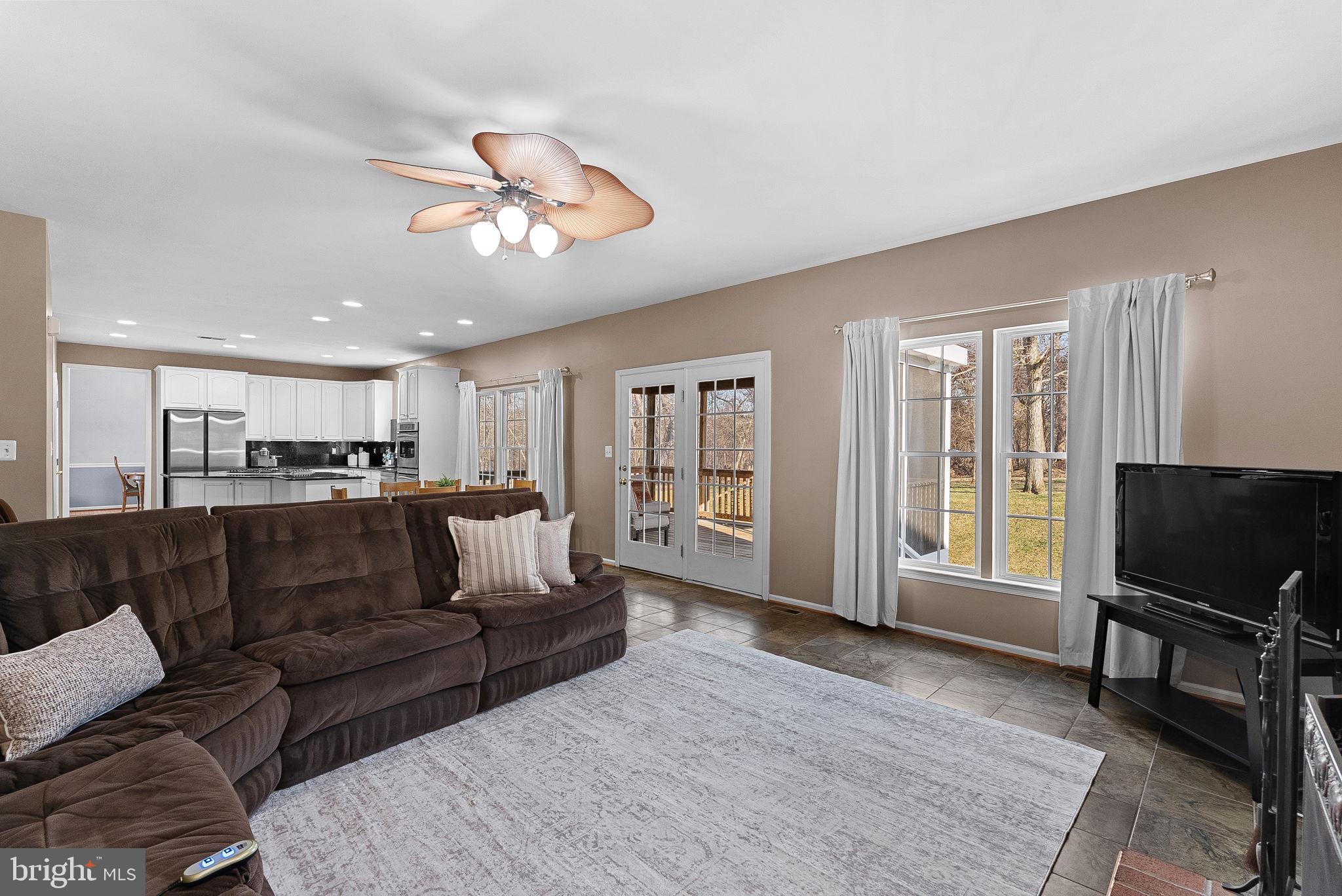 KINCAID FOREST - Residential