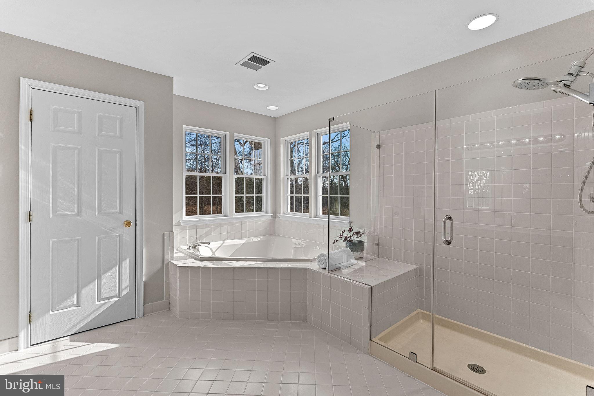 KINCAID FOREST - Residential