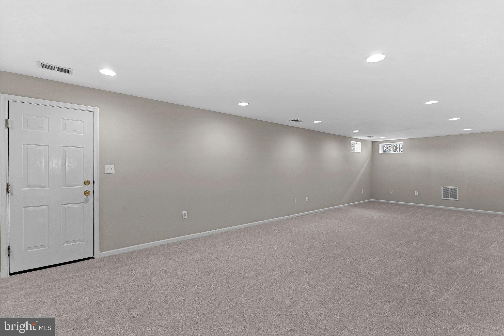 KINCAID FOREST - Residential