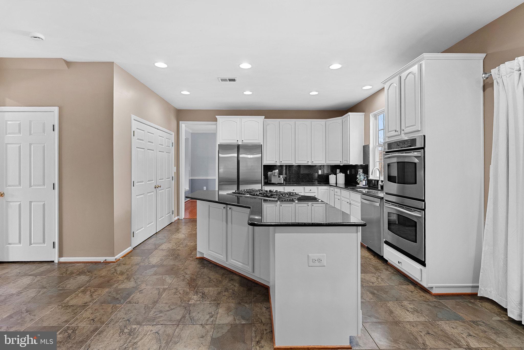 KINCAID FOREST - Residential