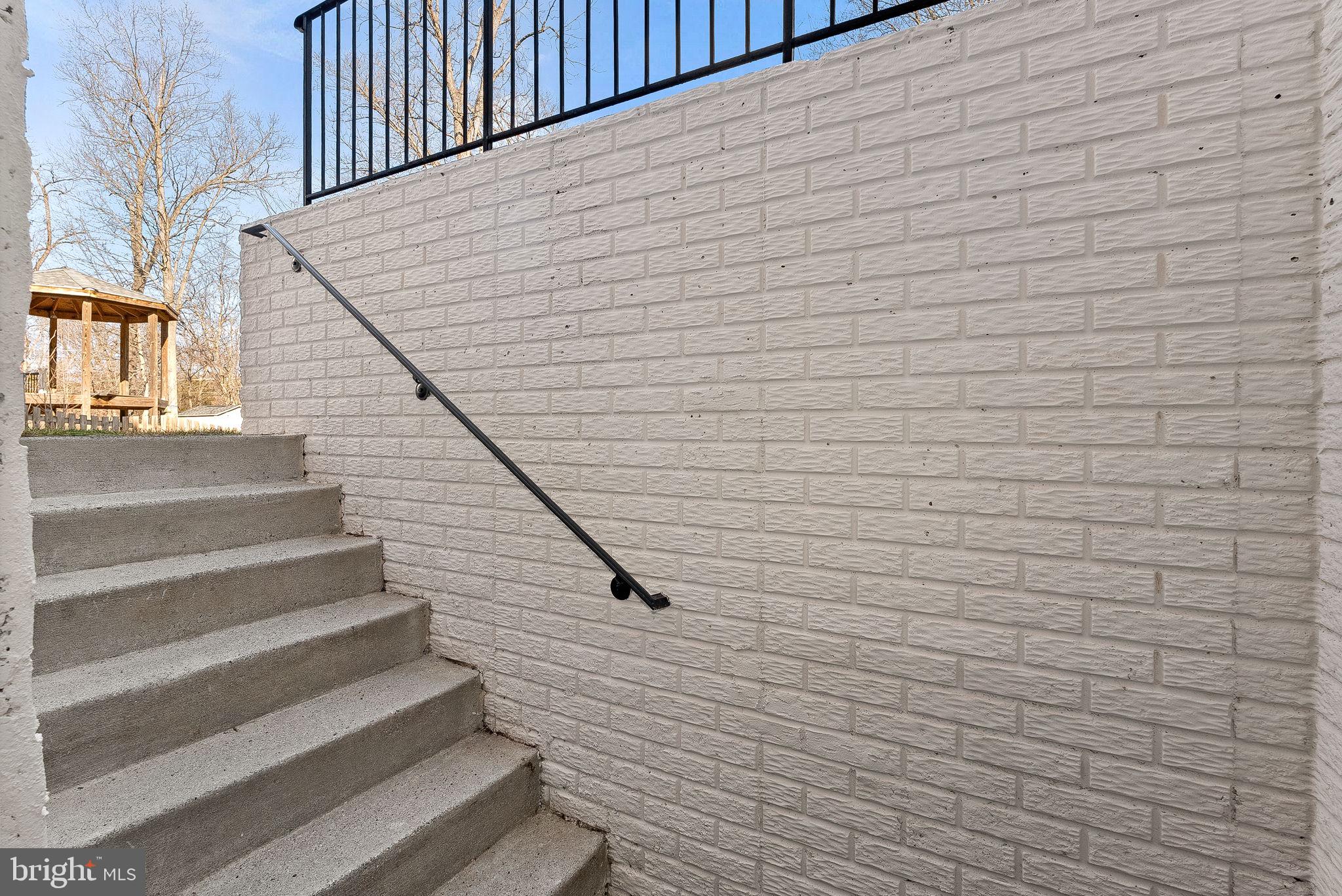 KINCAID FOREST - Residential