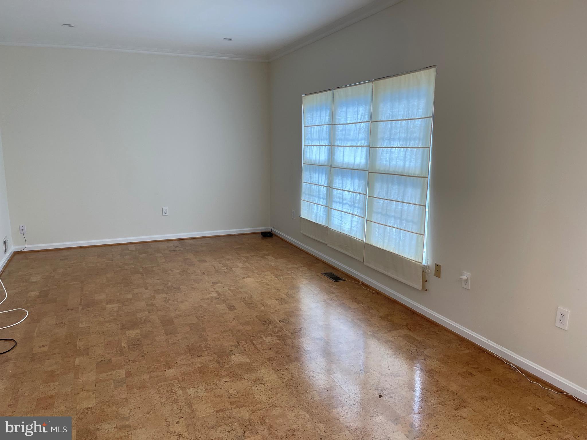 BEL AIR WOODS - Residential Lease