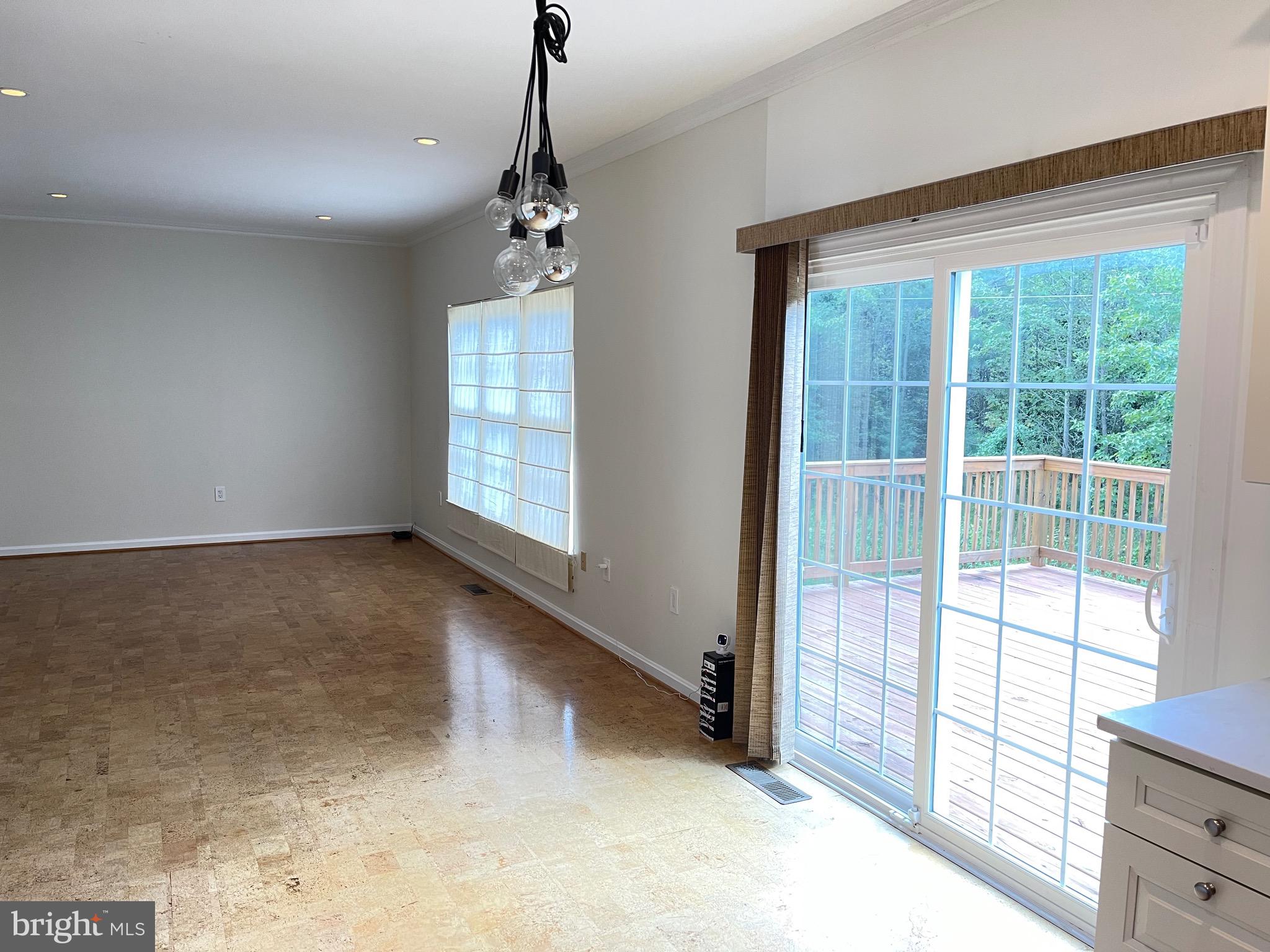 BEL AIR WOODS - Residential Lease