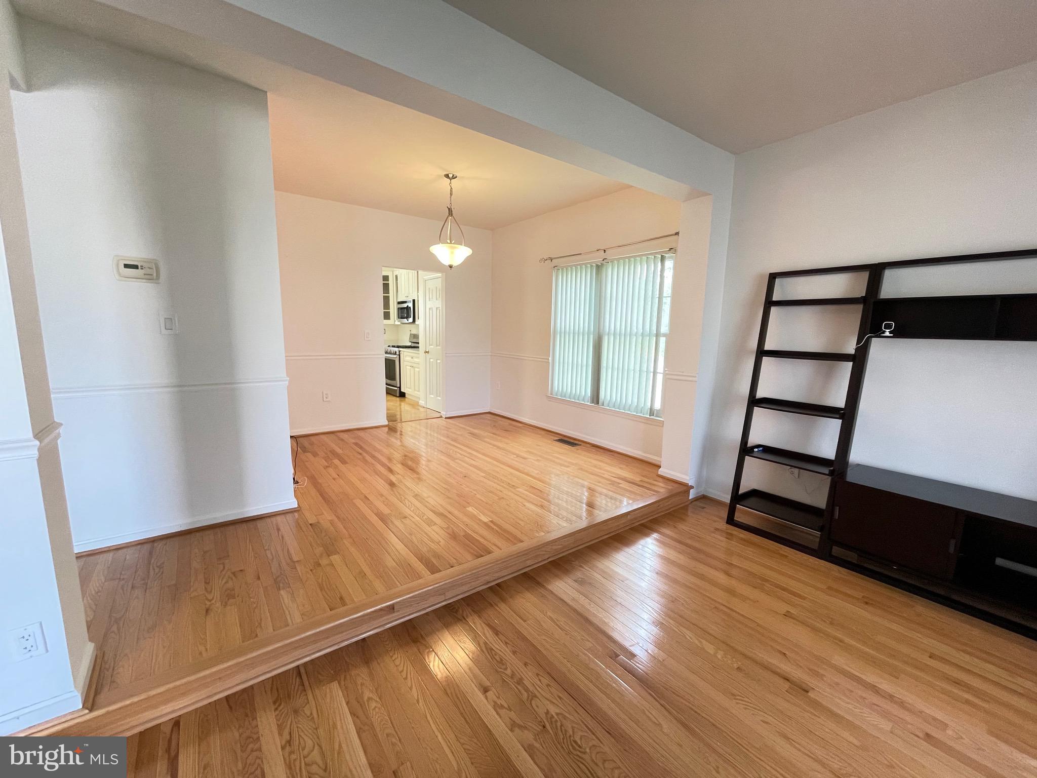 BEL AIR WOODS - Residential Lease