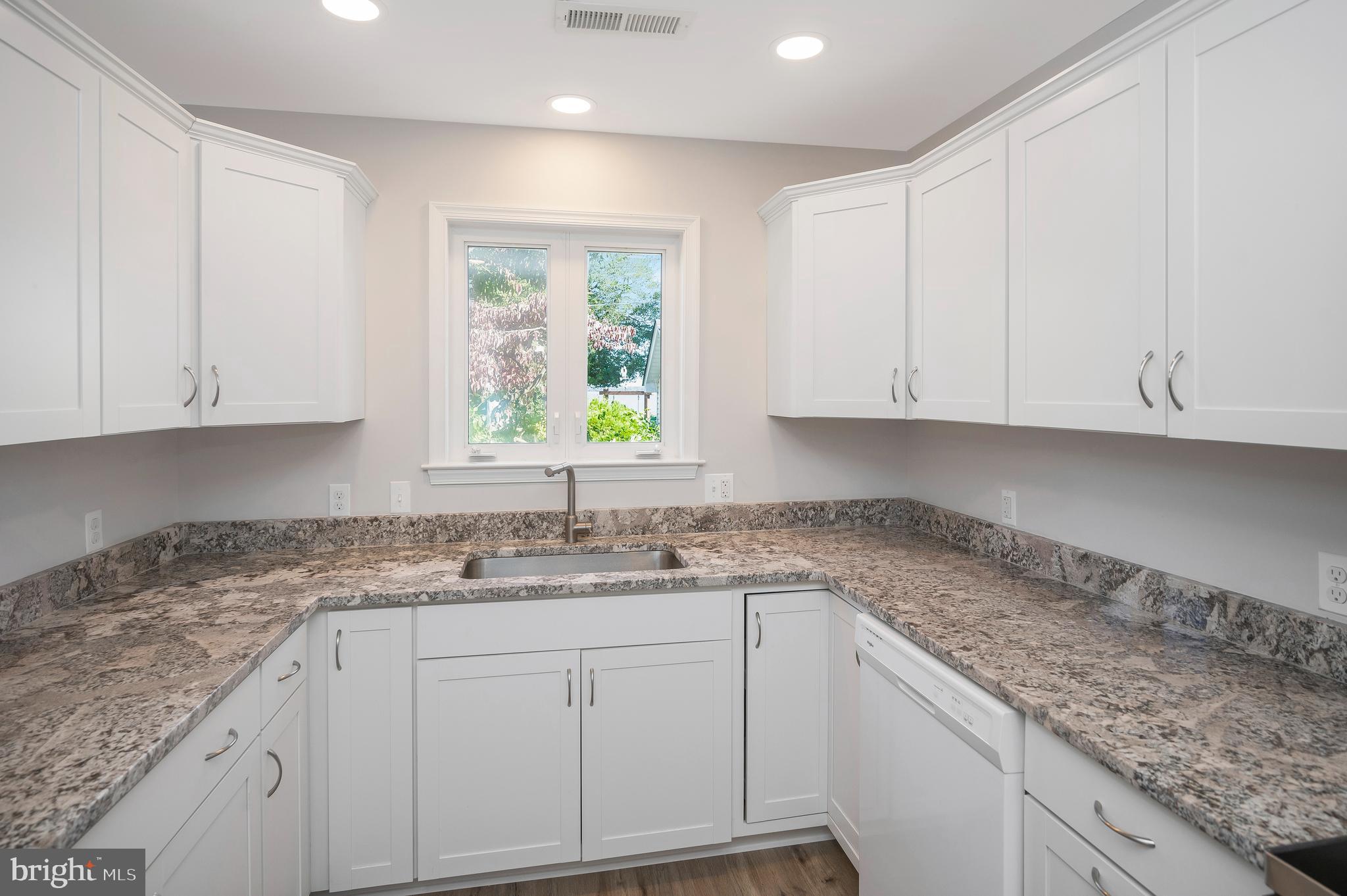 FAIRVIEW BEACH - Residential