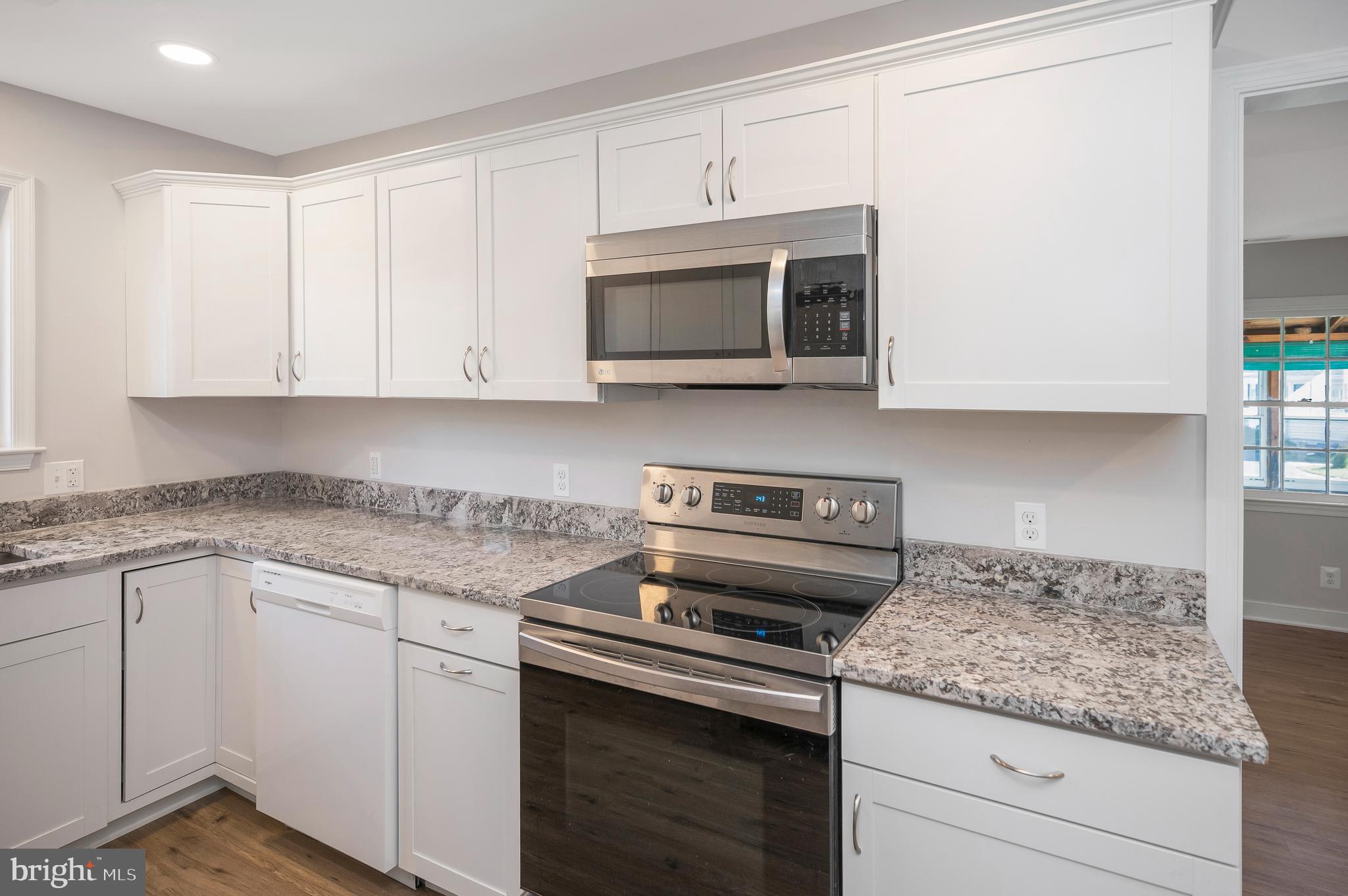 FAIRVIEW BEACH - Residential