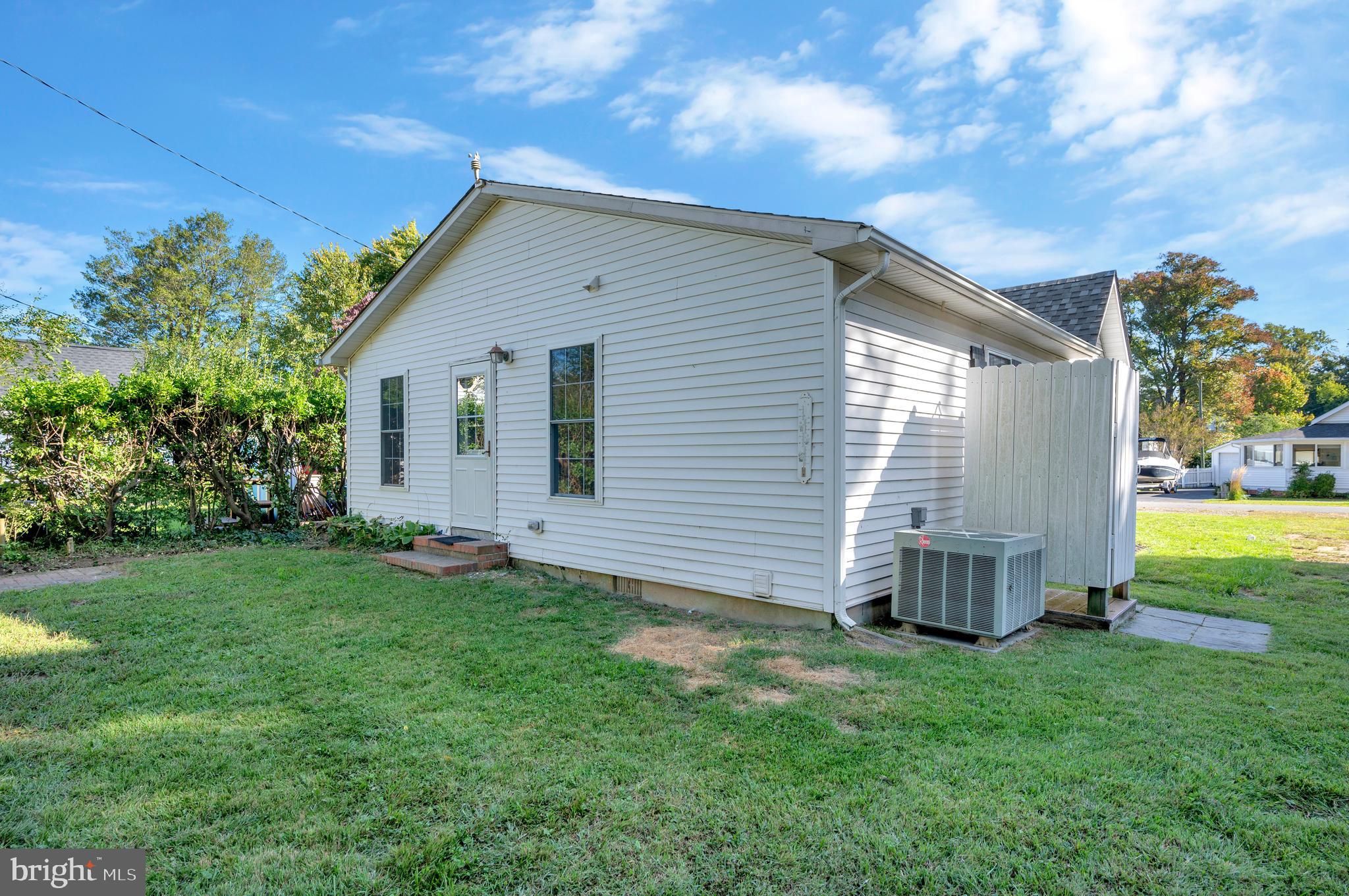 FAIRVIEW BEACH - Residential