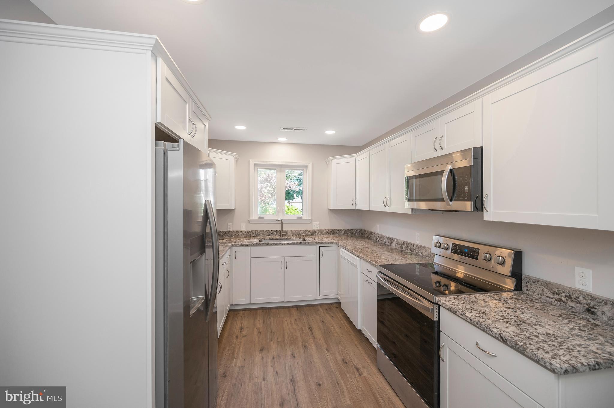 FAIRVIEW BEACH - Residential