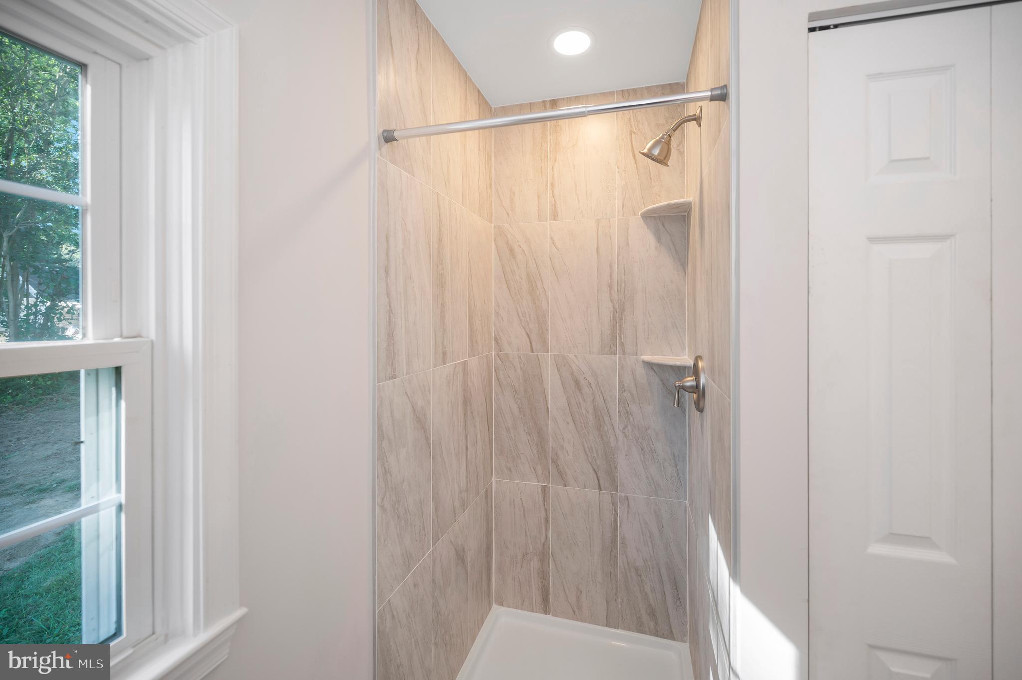 FAIRVIEW BEACH - Residential