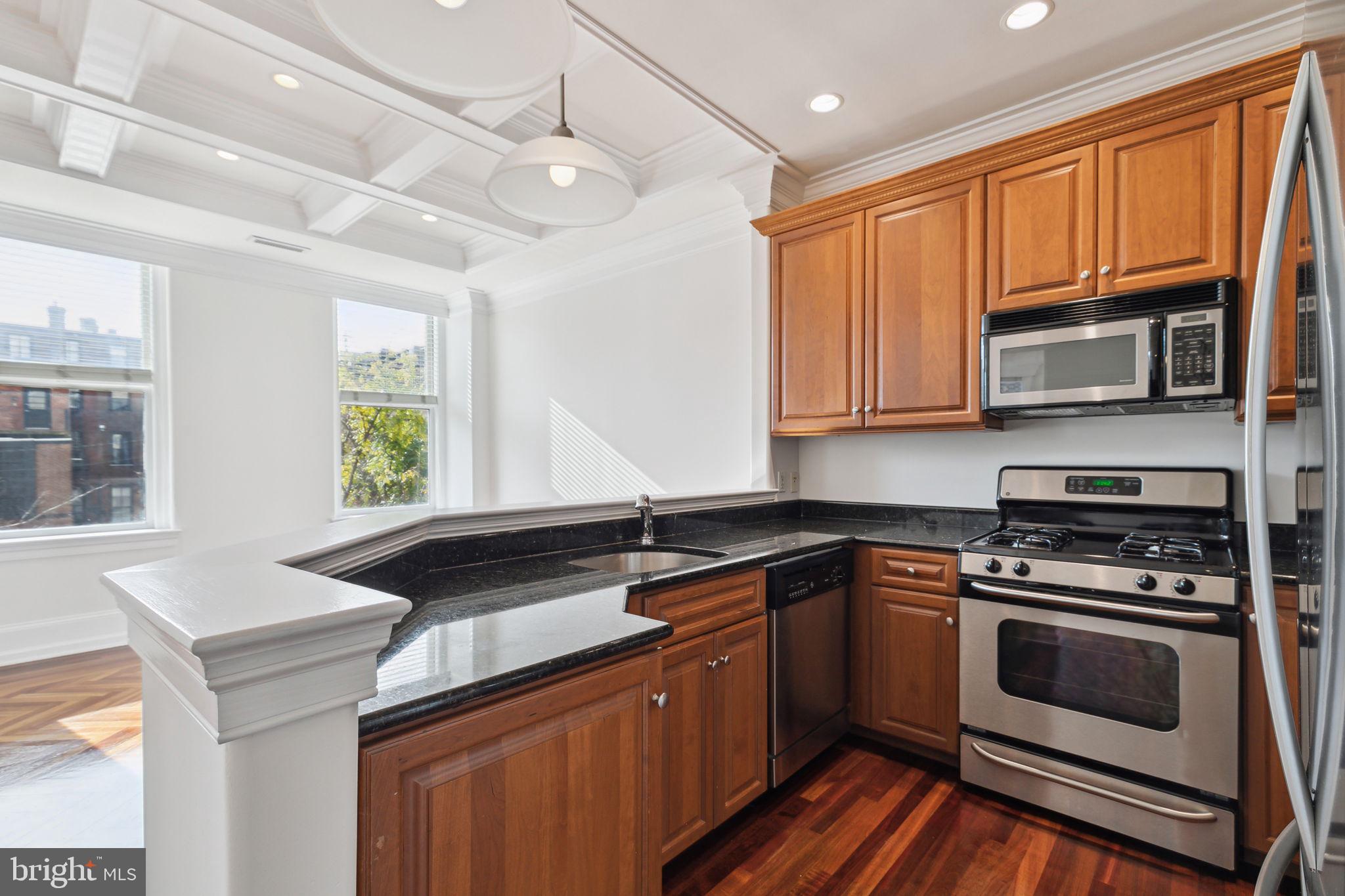 RITTENHOUSE SQUARE - Residential Lease