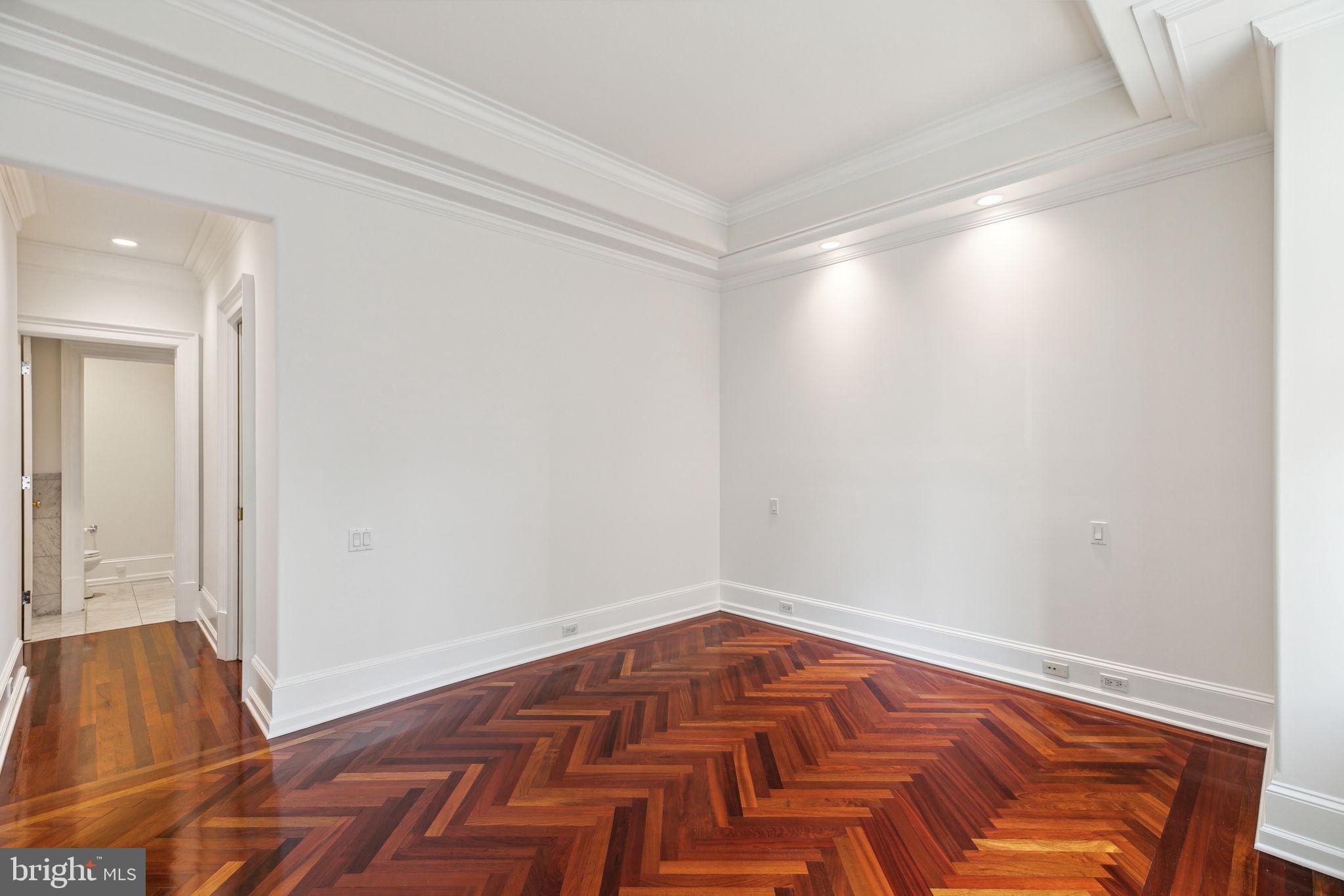 RITTENHOUSE SQUARE - Residential Lease