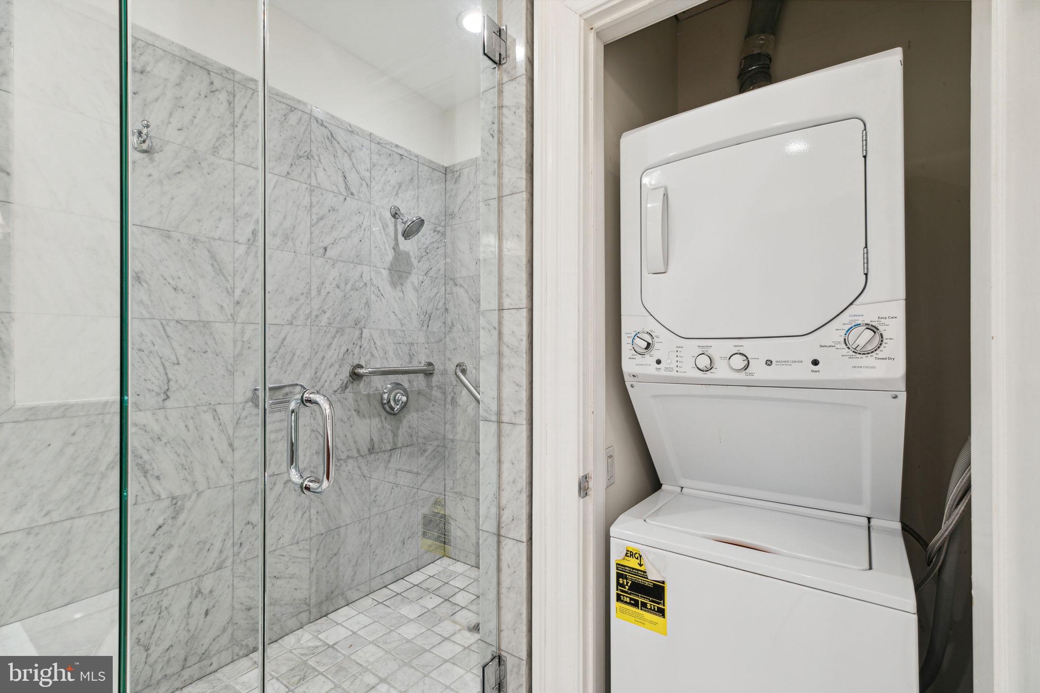RITTENHOUSE SQUARE - Residential Lease