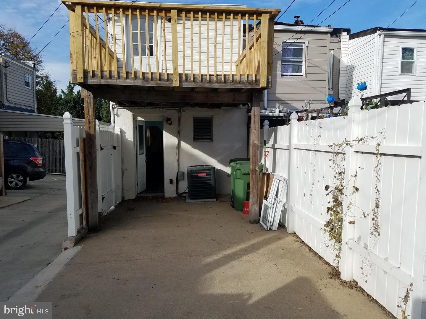 FEDERAL HILL HISTORIC DISTRICT - Residential Lease