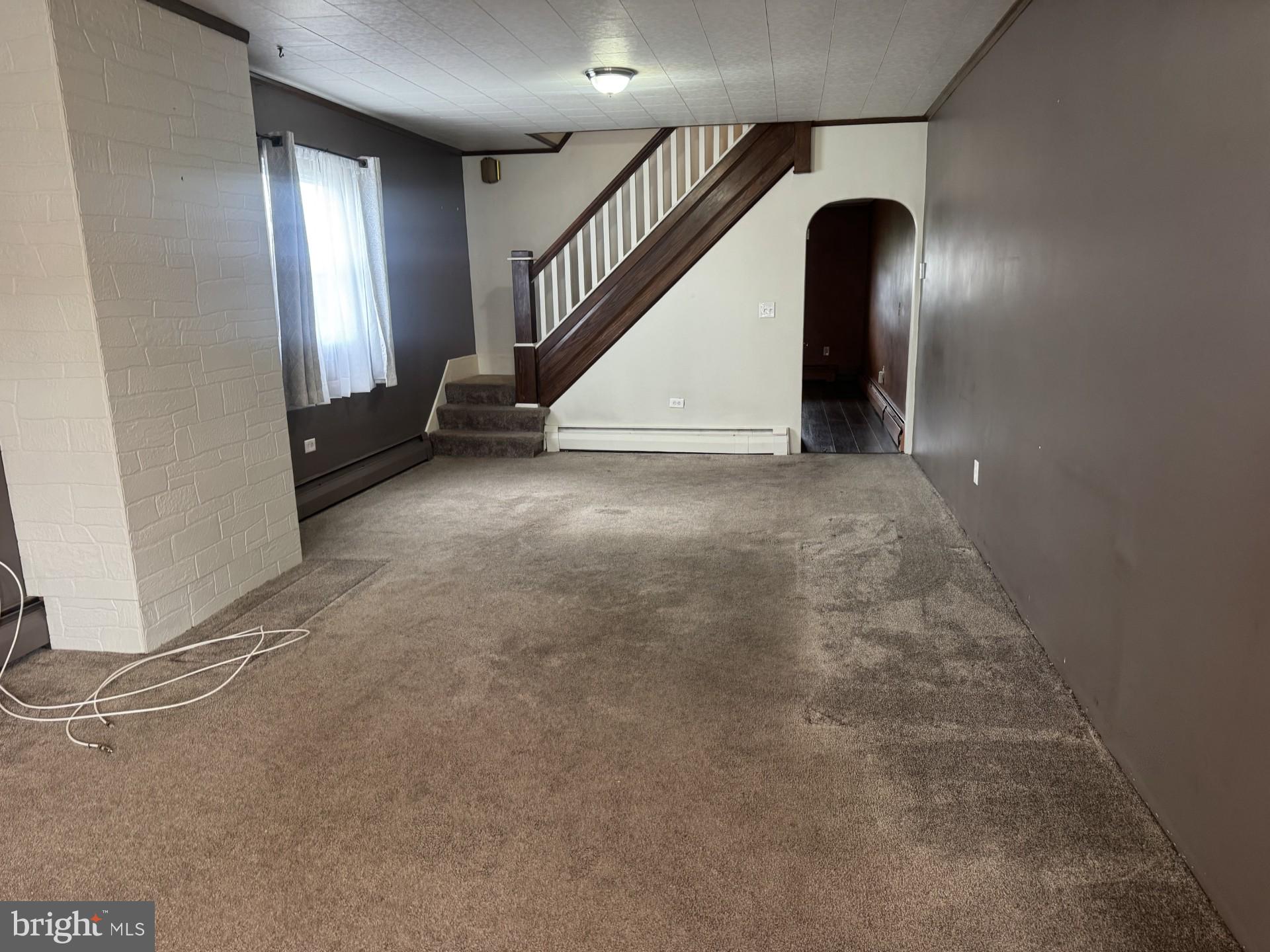 FRACKVILLE - Residential