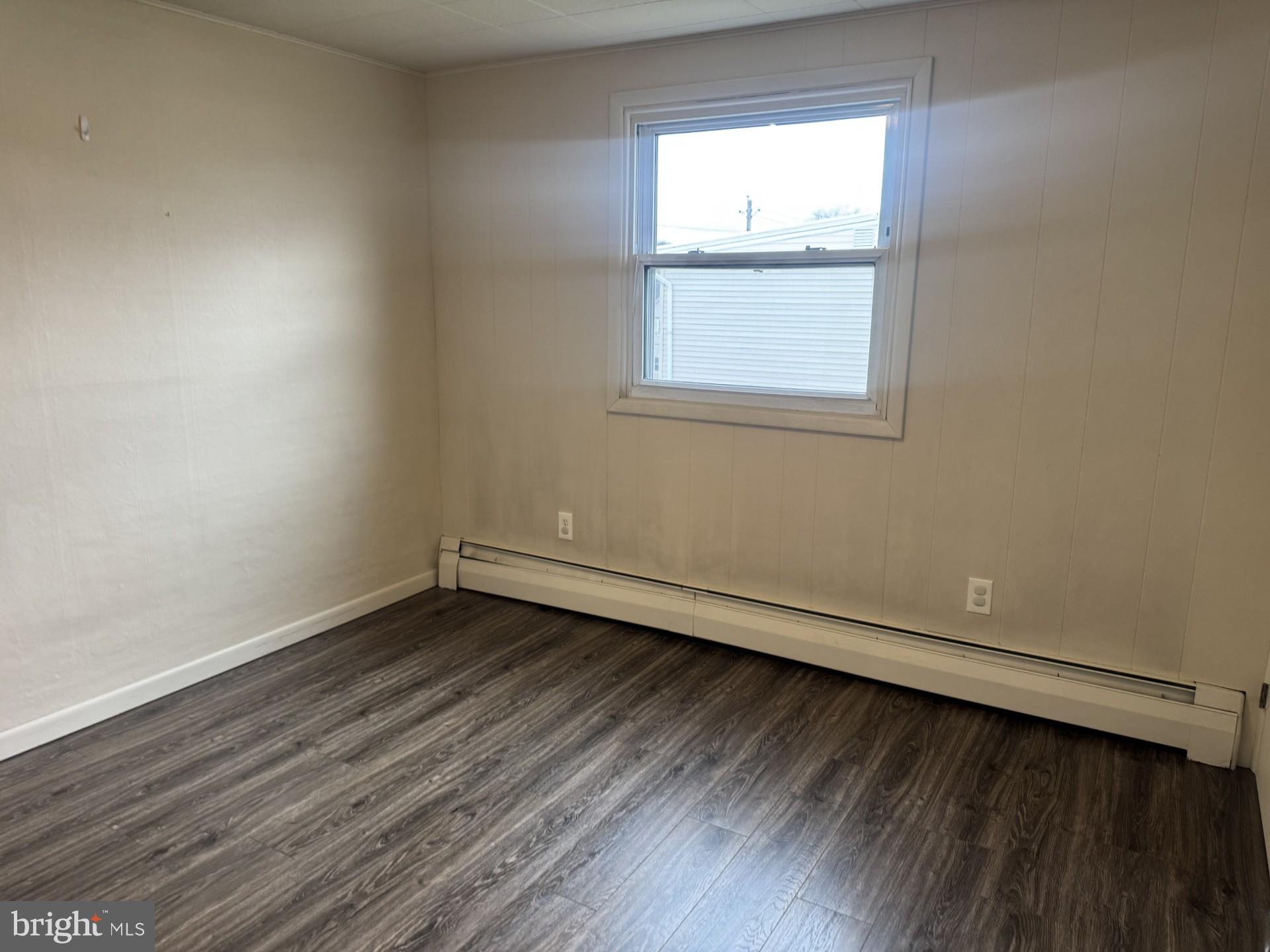 FRACKVILLE - Residential