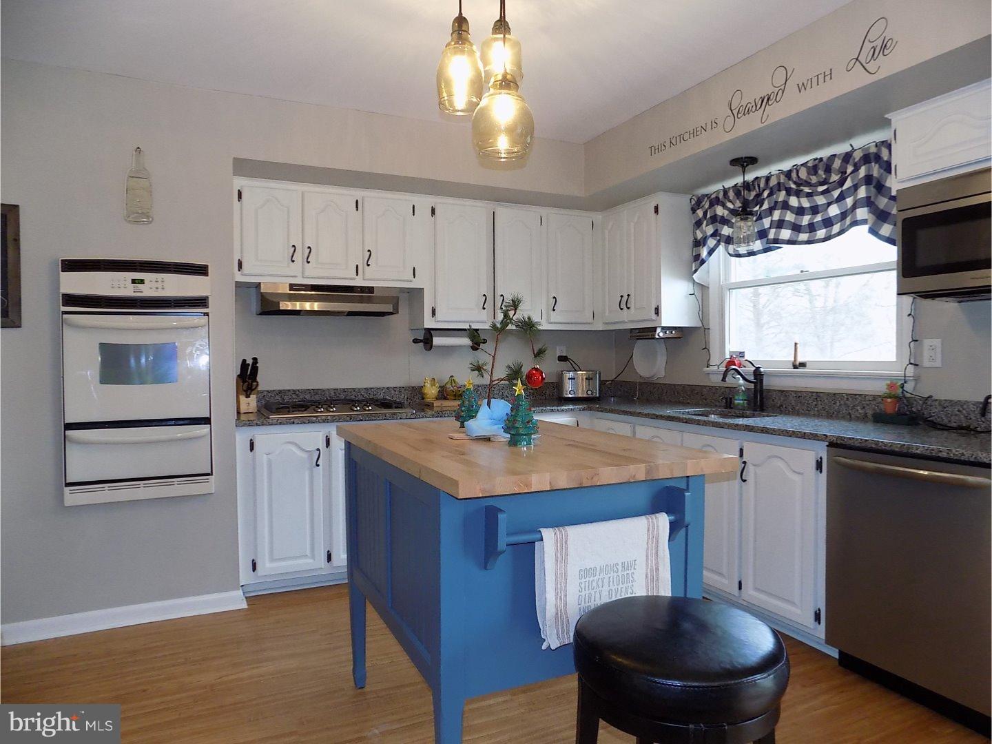 LINTON HILL FARM - Residential