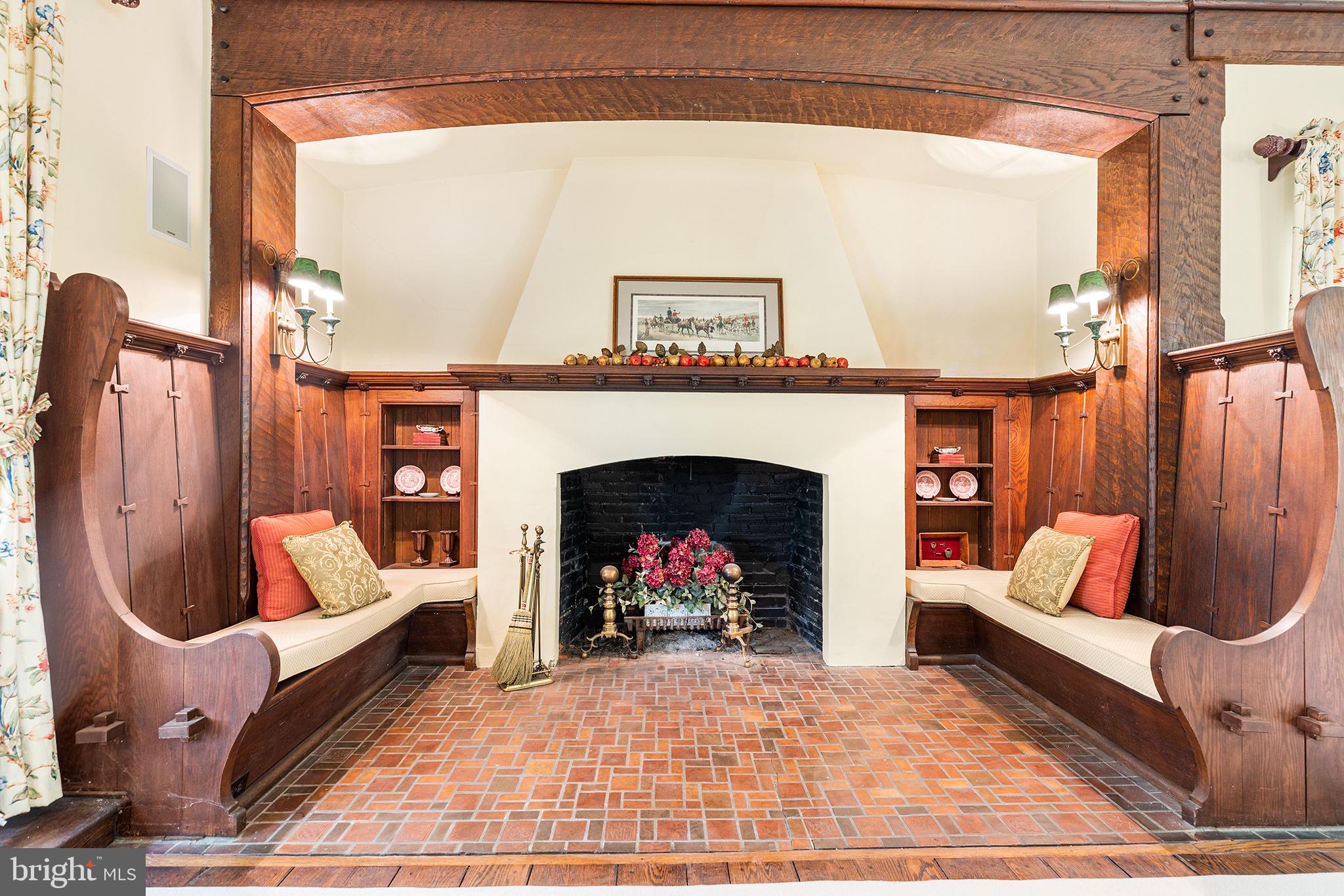 WOODLEA-CONESTOGA - Residential