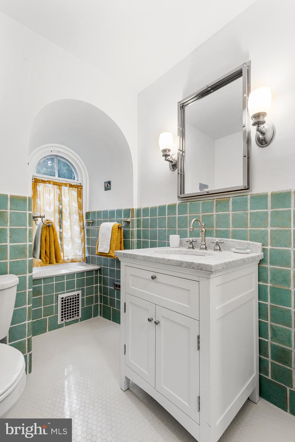 WOODLEA-CONESTOGA - Residential