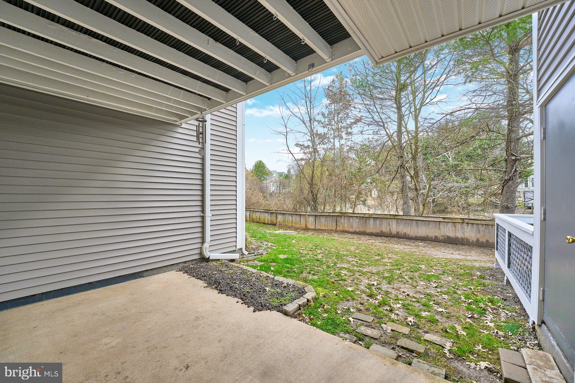 GRAYS POINTE - Residential