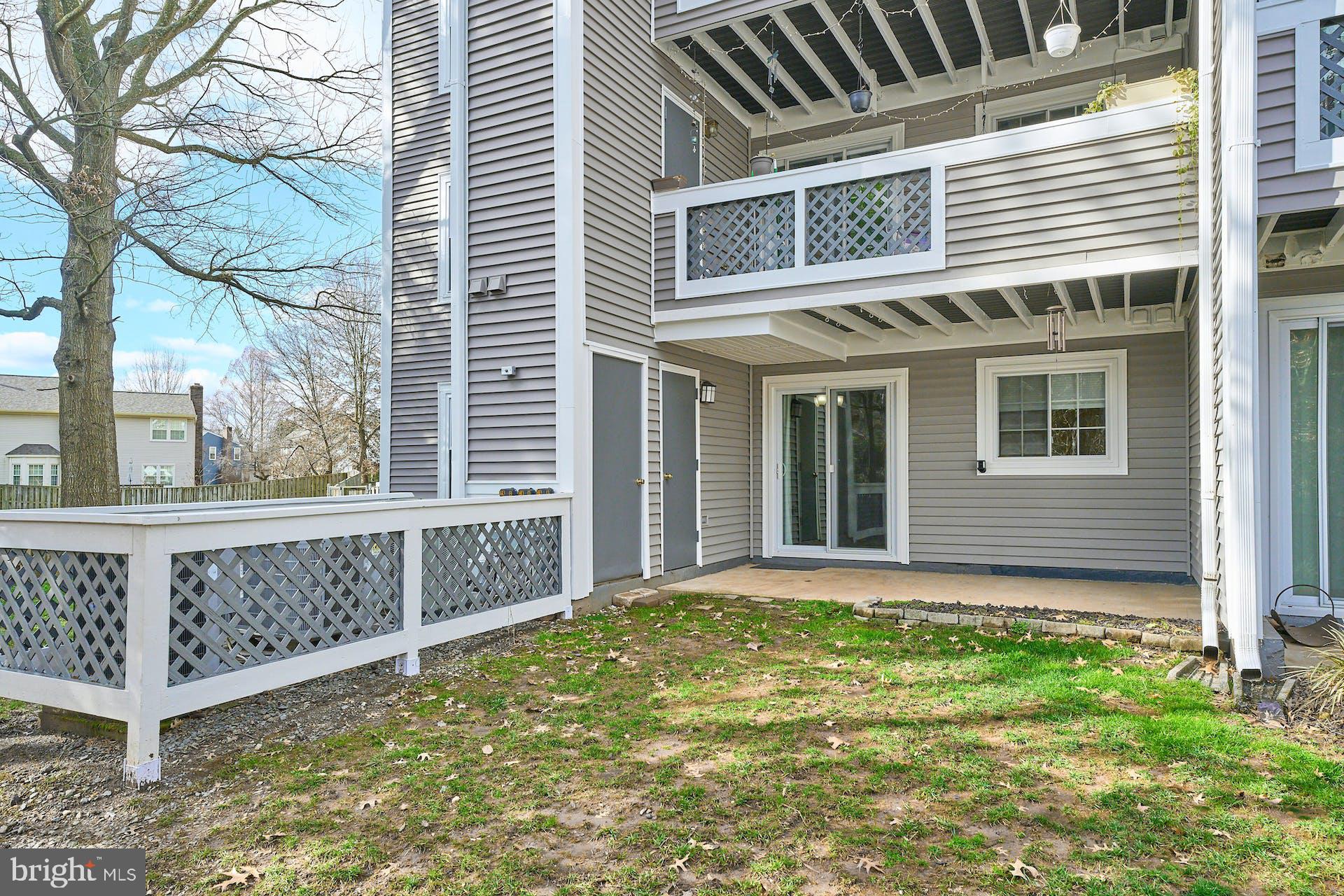 GRAYS POINTE - Residential