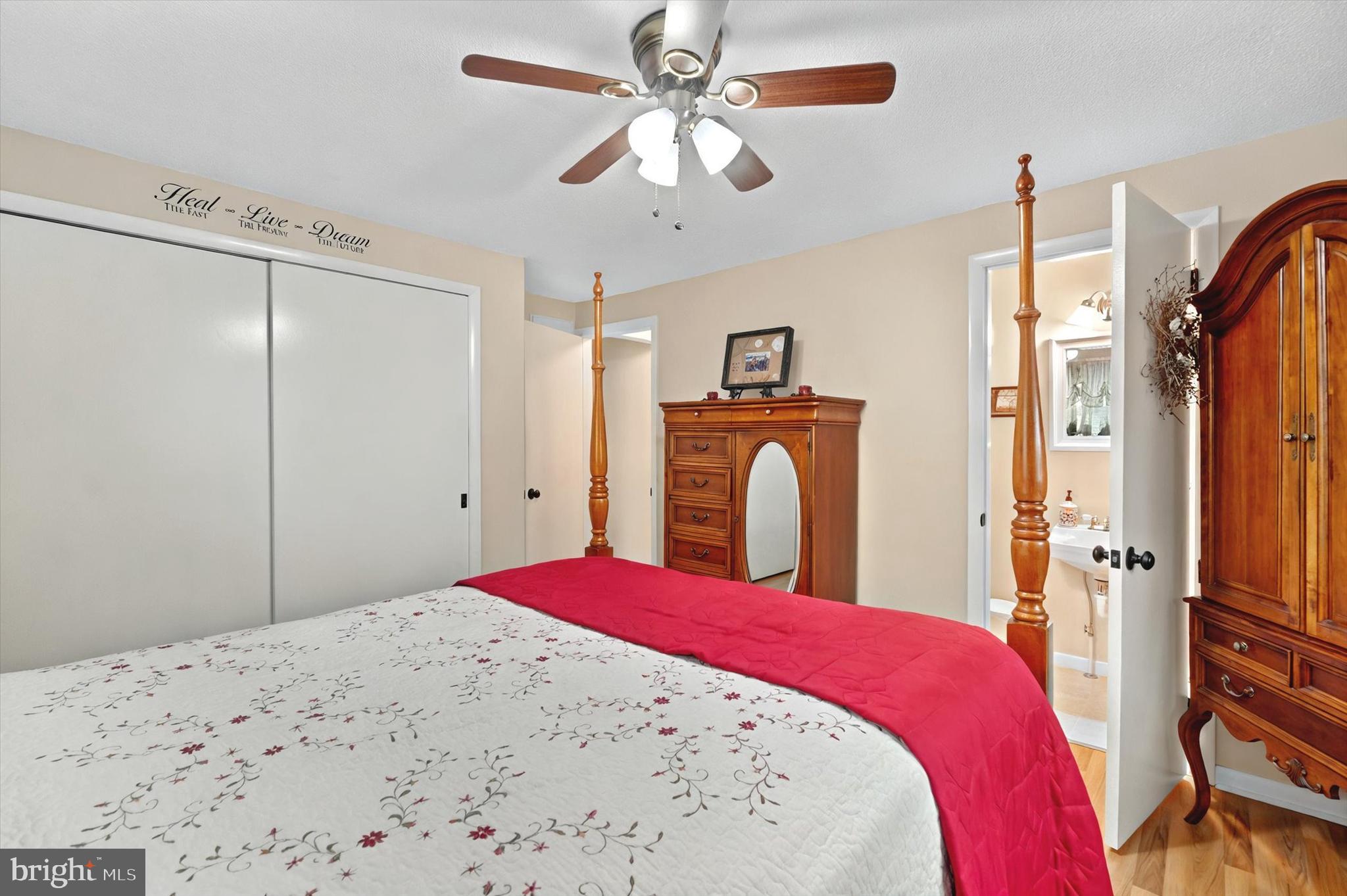 LEADER HEIGHTS - Residential