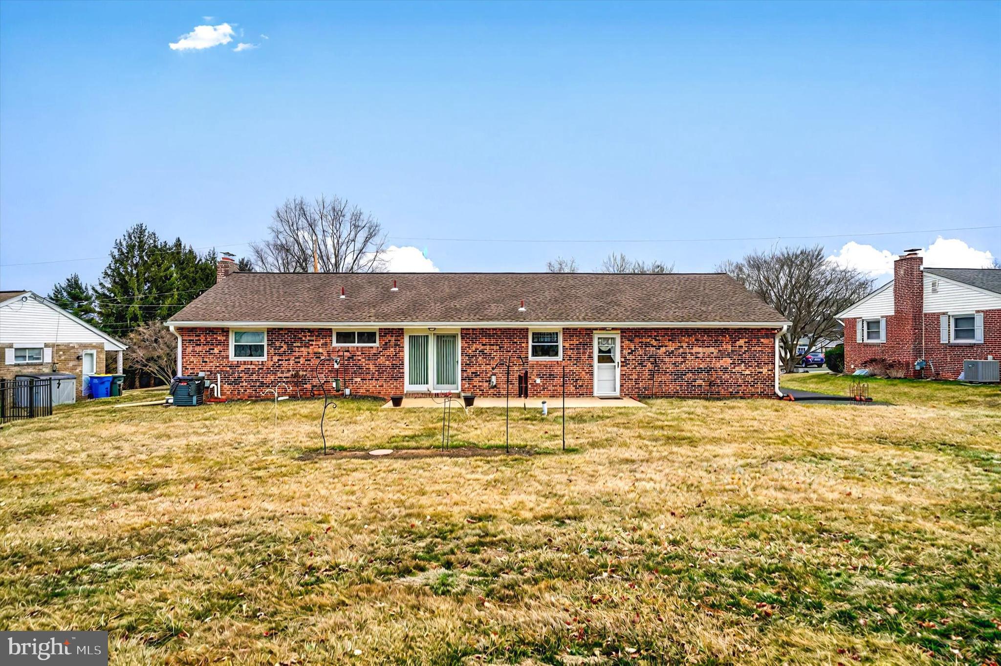 LEADER HEIGHTS - Residential