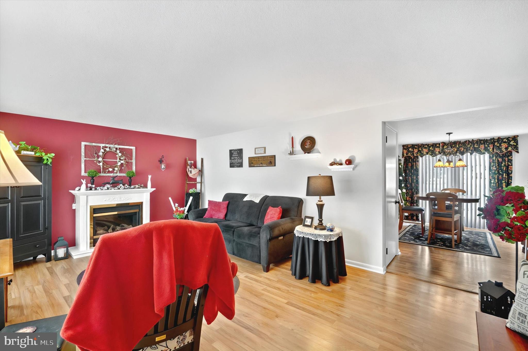 LEADER HEIGHTS - Residential