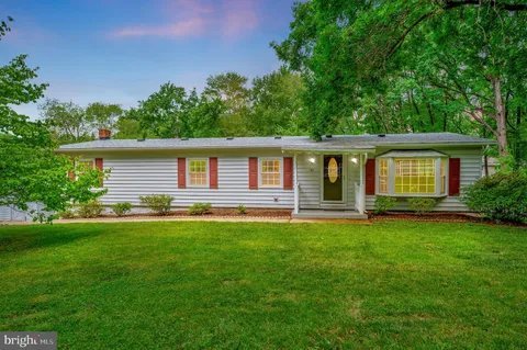 82 Hall Lane, Fredericksburg, VA MLS: VAST2037888