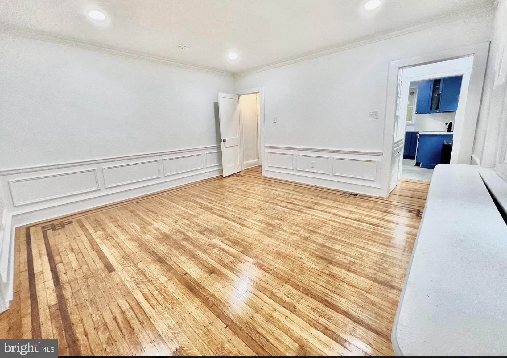 SPRUCE HILL - Residential