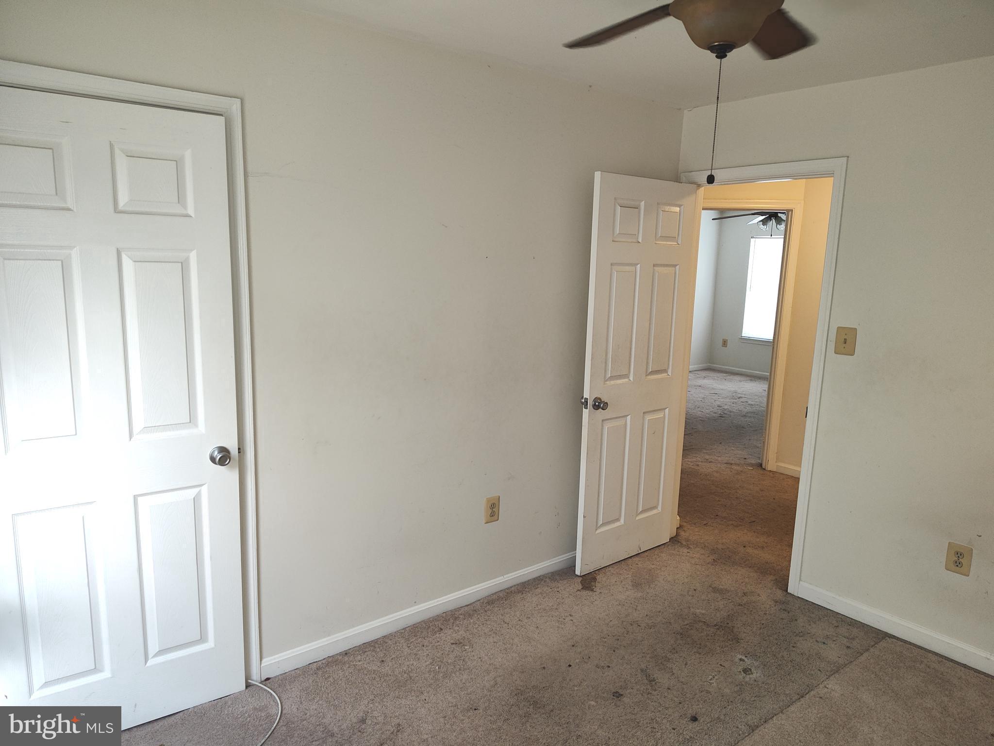 FOUNDERS WOODS - Residential