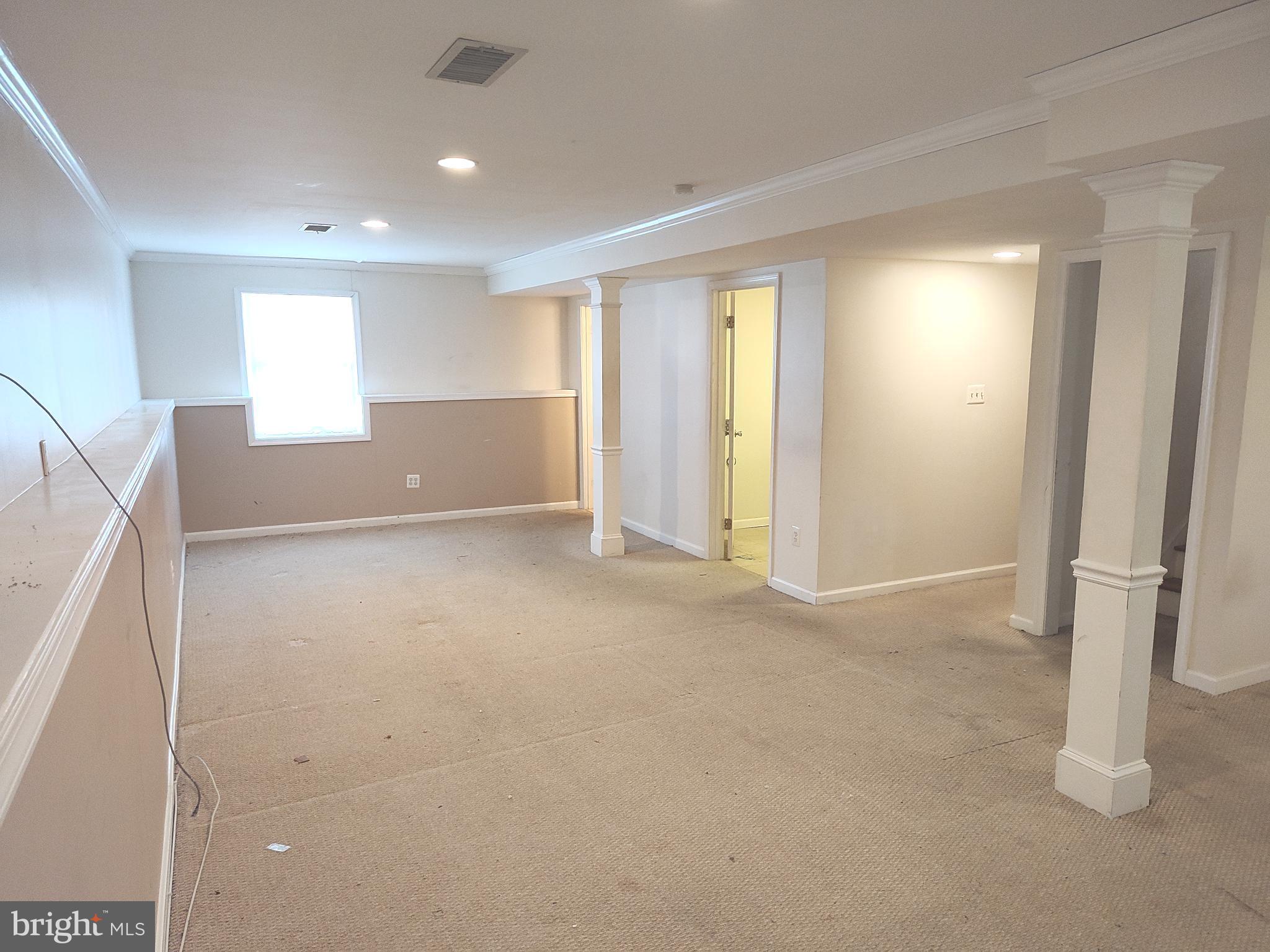 FOUNDERS WOODS - Residential