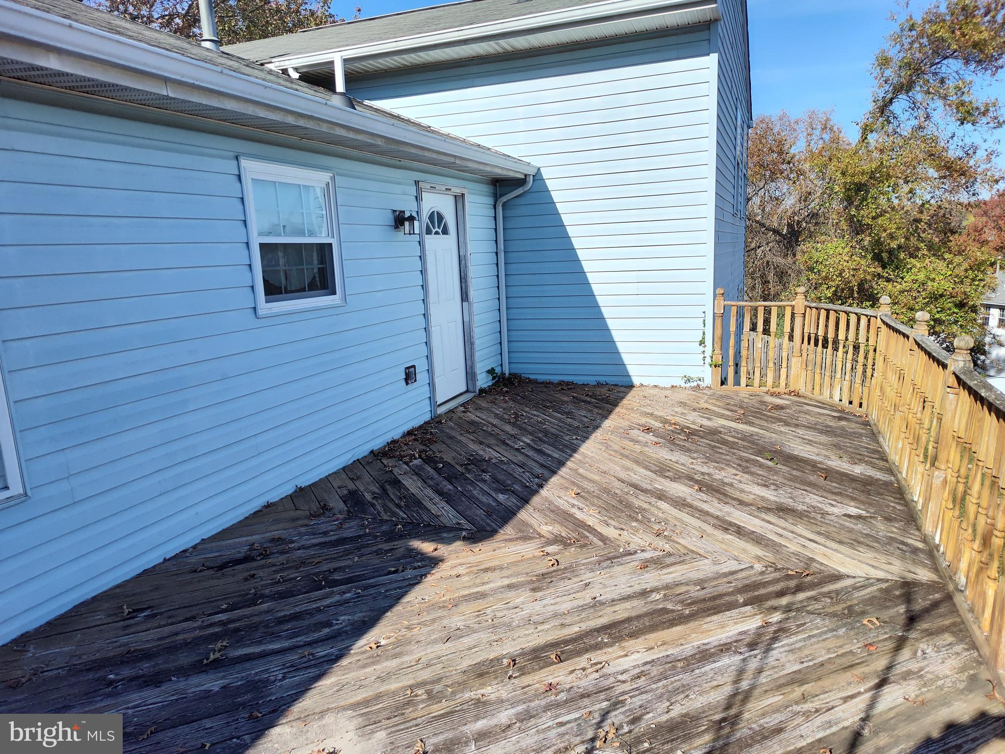 FOUNDERS WOODS - Residential