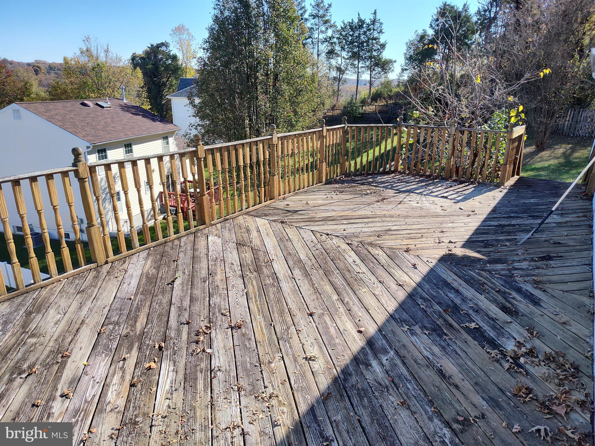 FOUNDERS WOODS - Residential