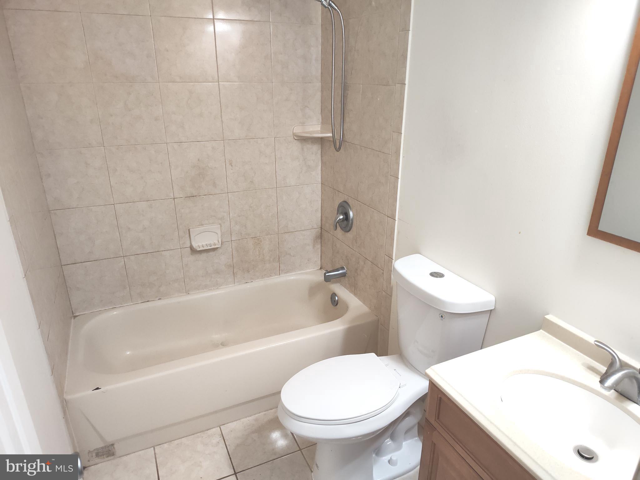 FOUNDERS WOODS - Residential