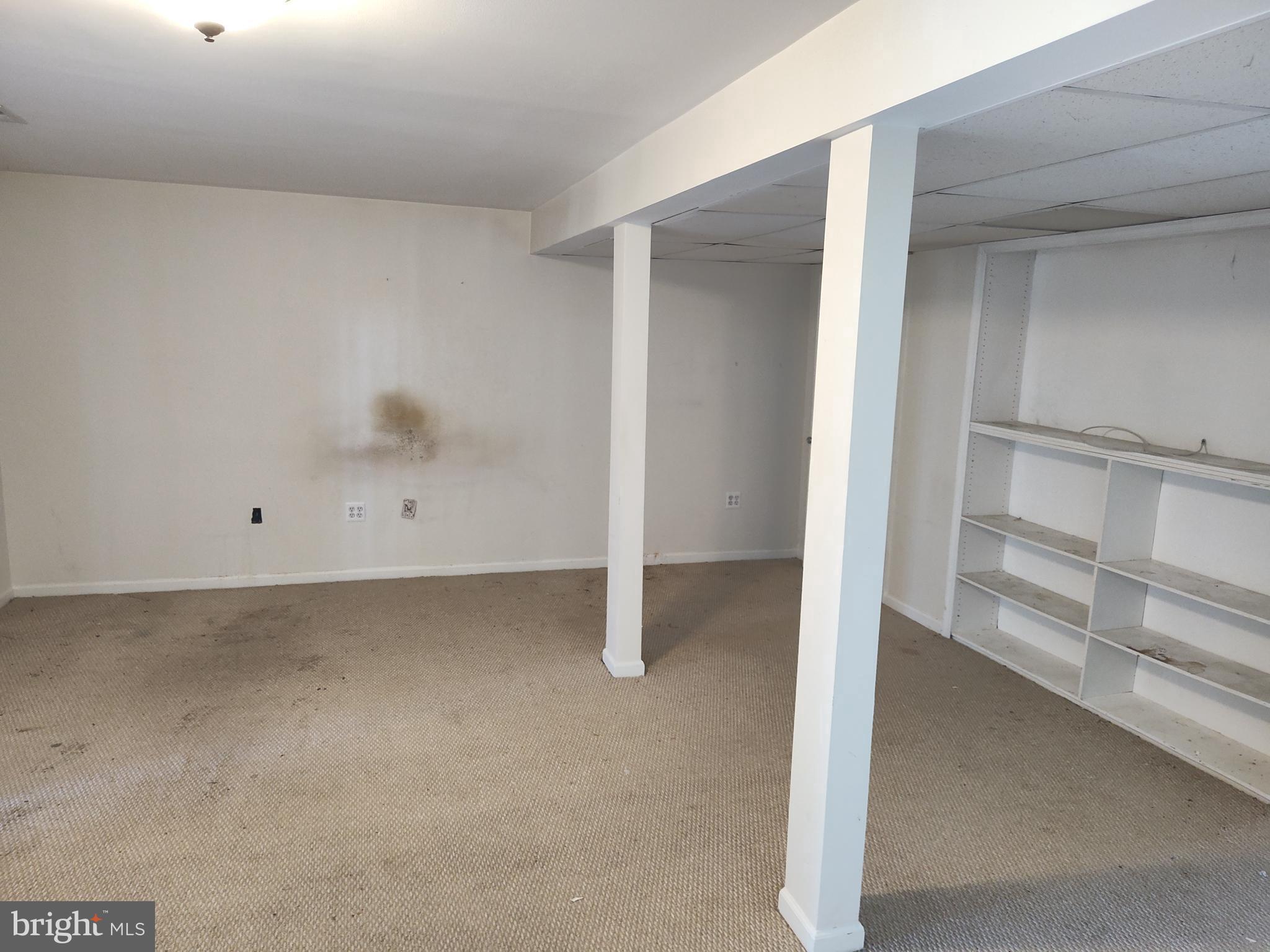 FOUNDERS WOODS - Residential