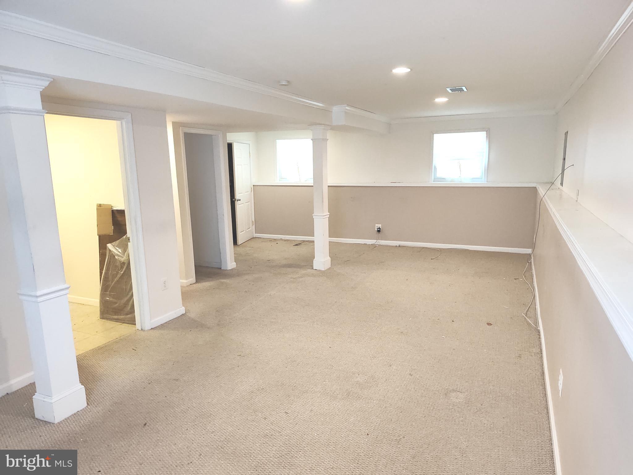 FOUNDERS WOODS - Residential