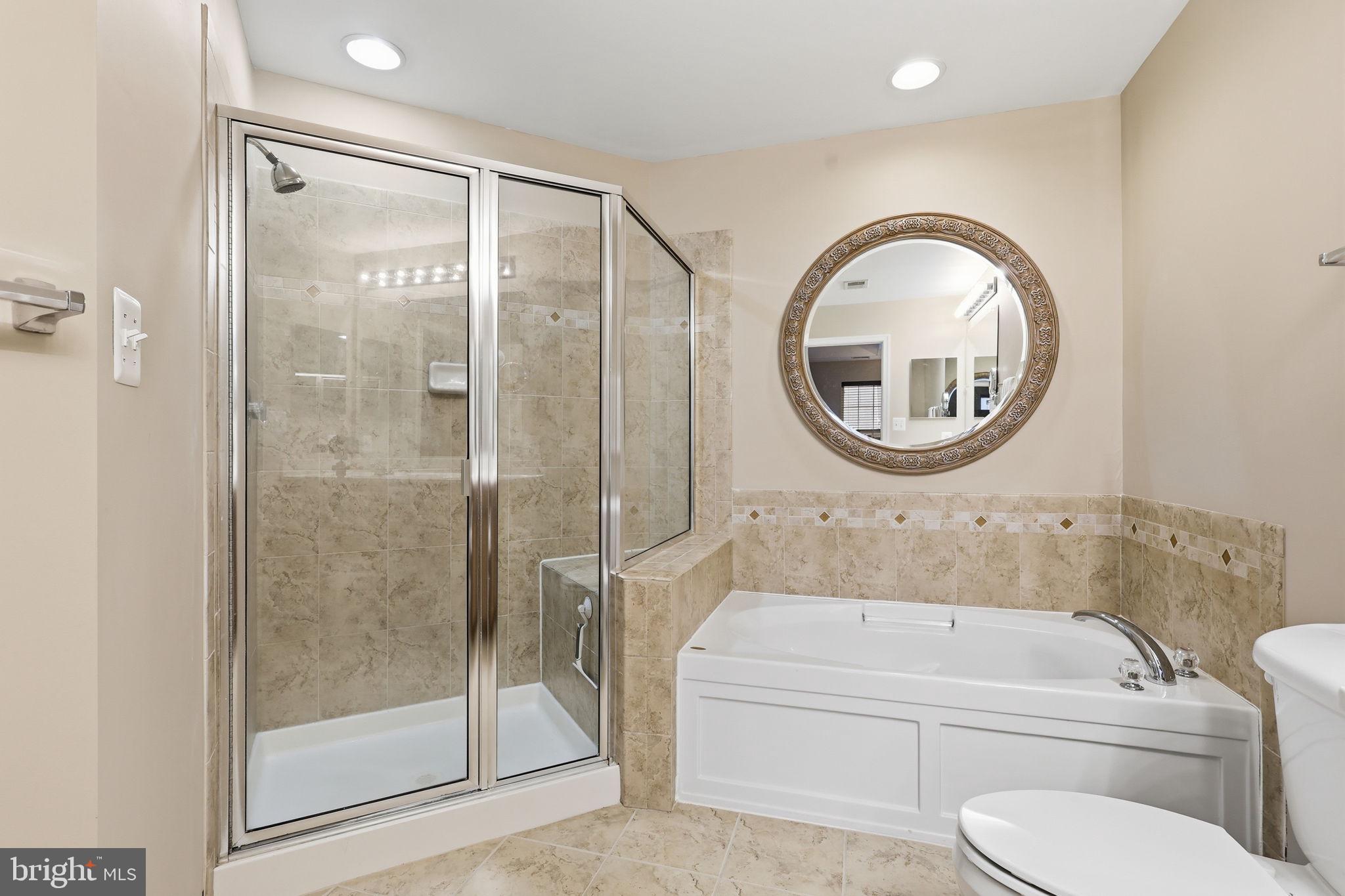 MARKET CENTER CONDOMINIUM - Residential