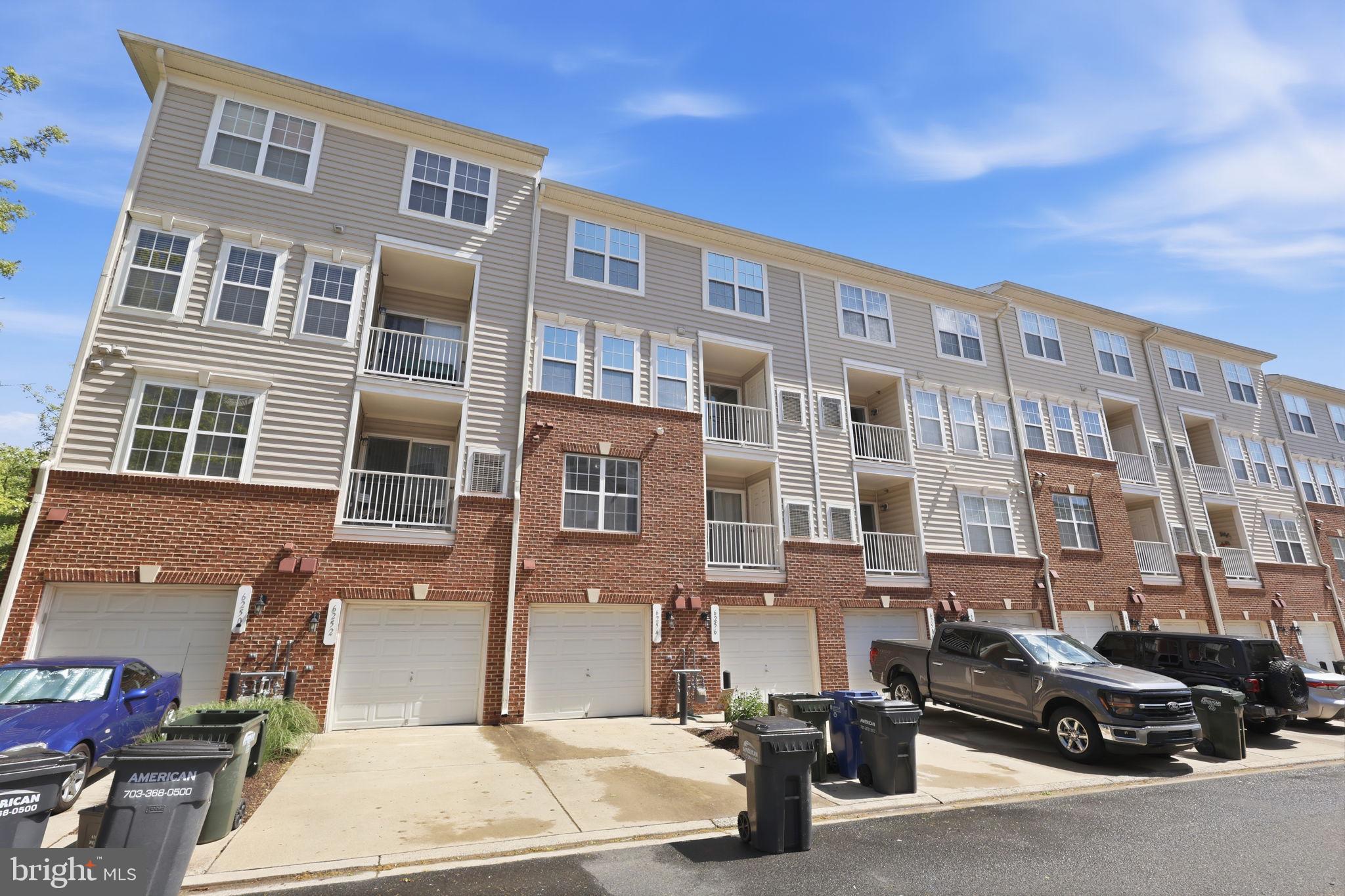 MARKET CENTER CONDOMINIUM - Residential