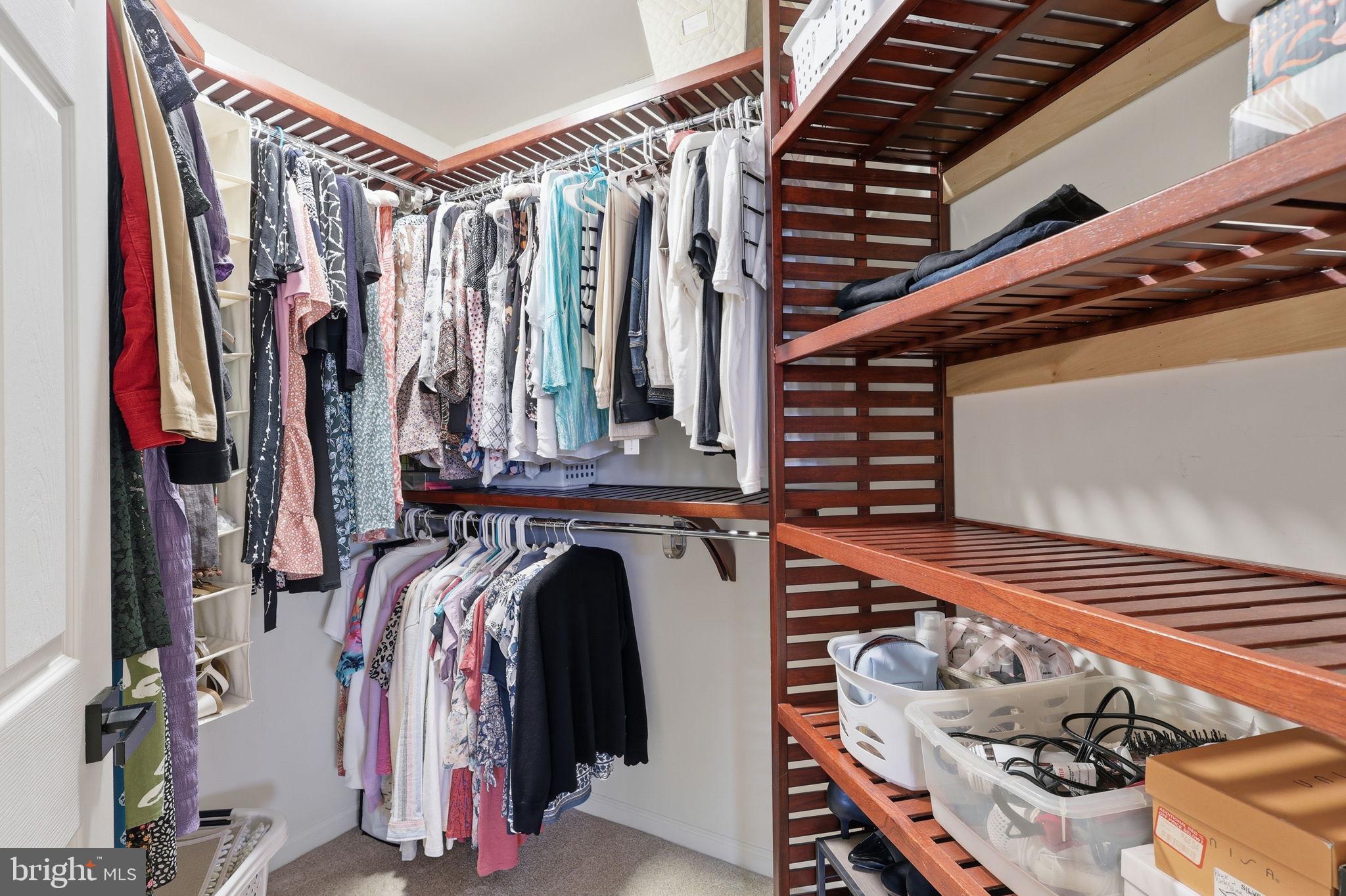 MARKET CENTER CONDOMINIUM - Residential