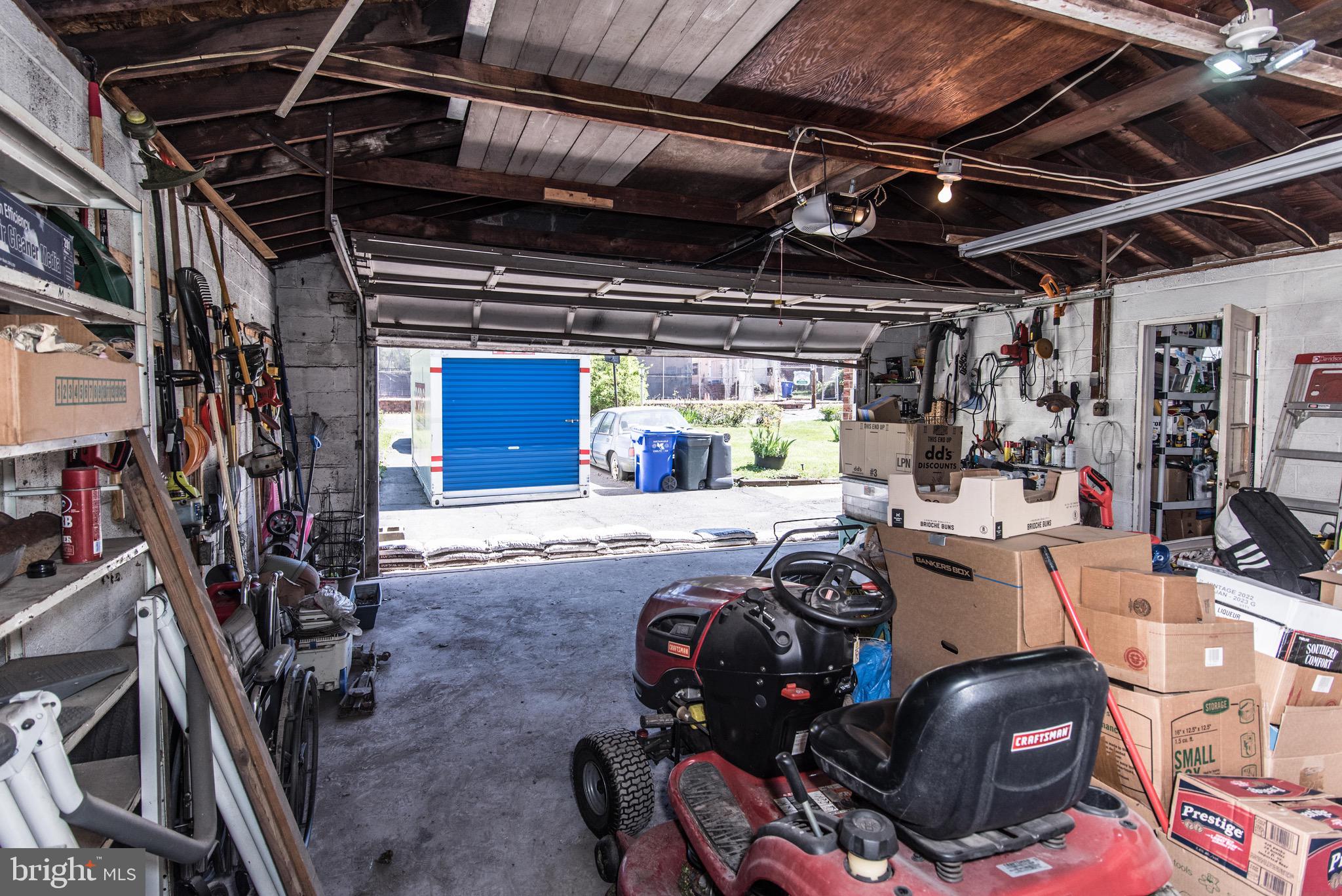 MELROSE PARK - Residential