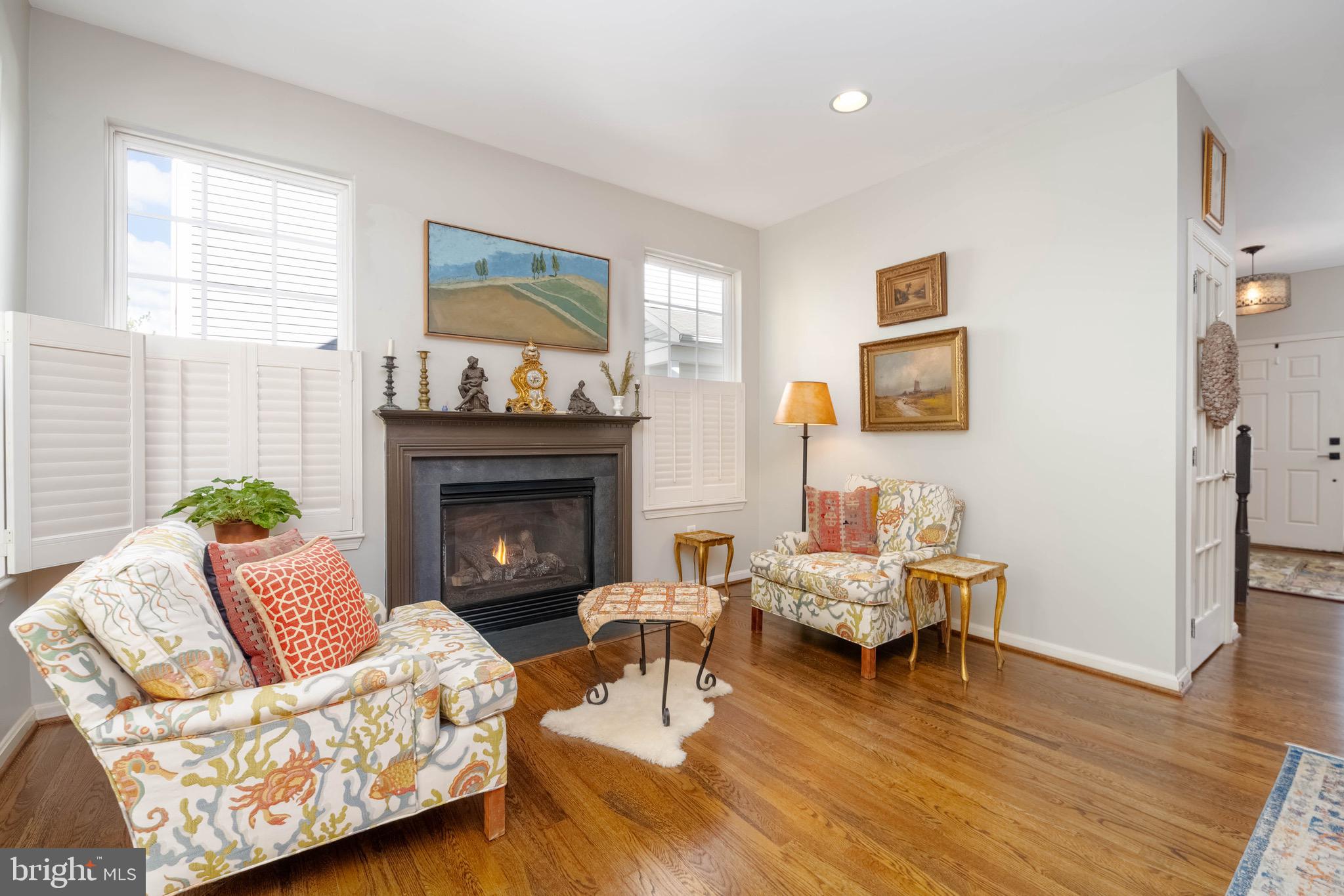 HOPEWELL POINTE - Residential