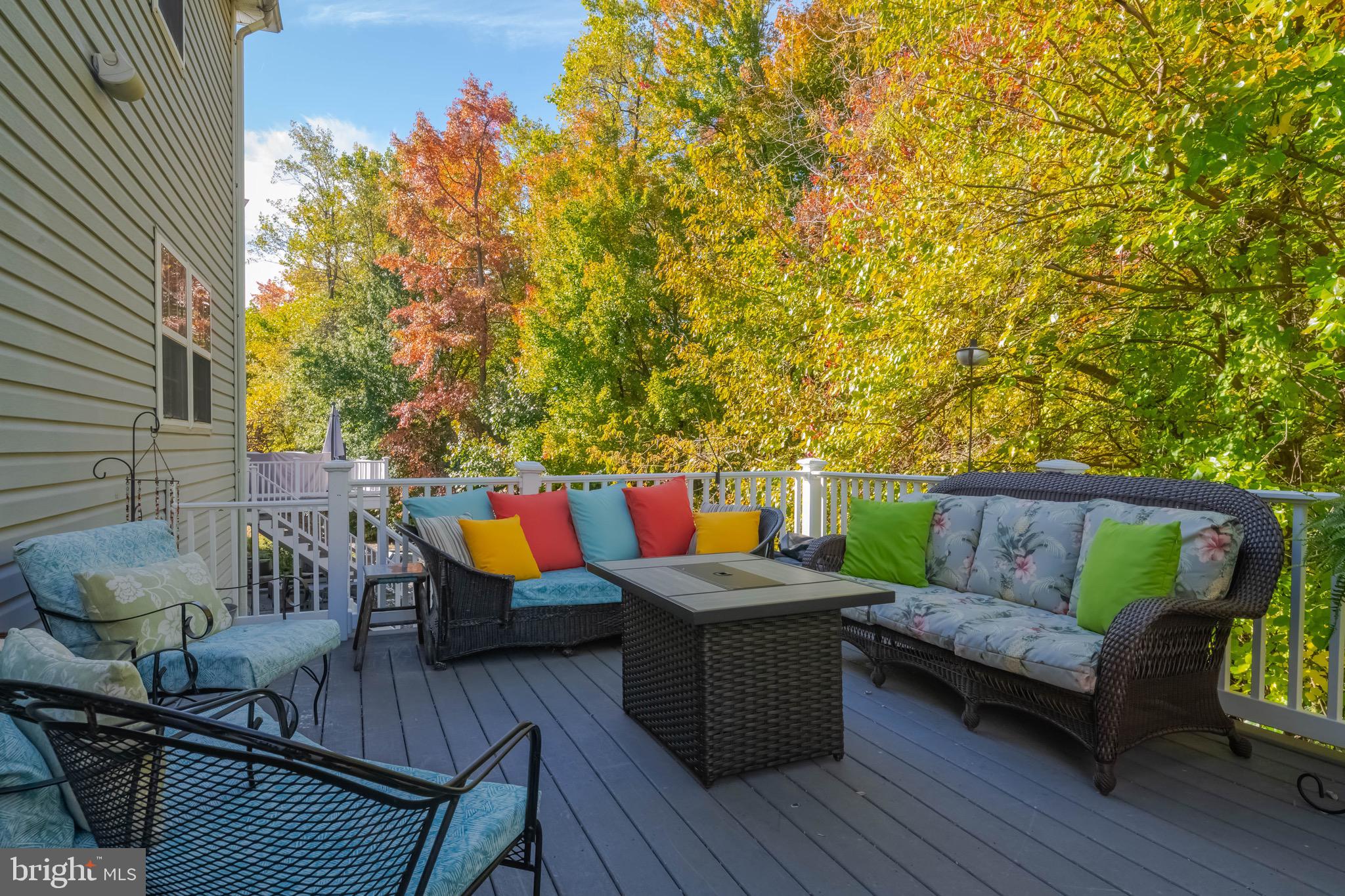 HOPEWELL POINTE - Residential