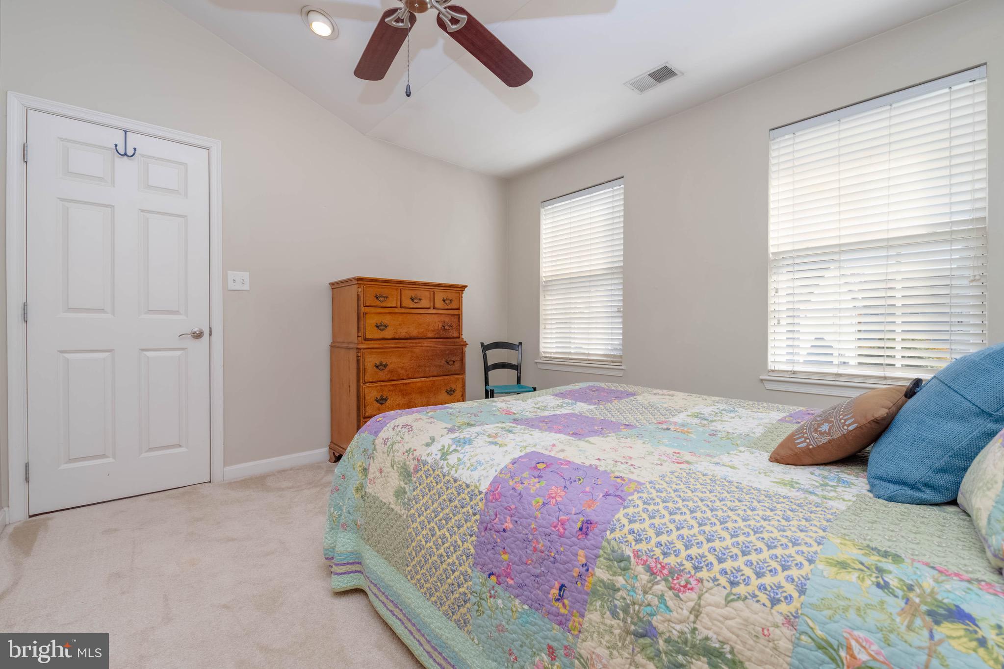 HOPEWELL POINTE - Residential