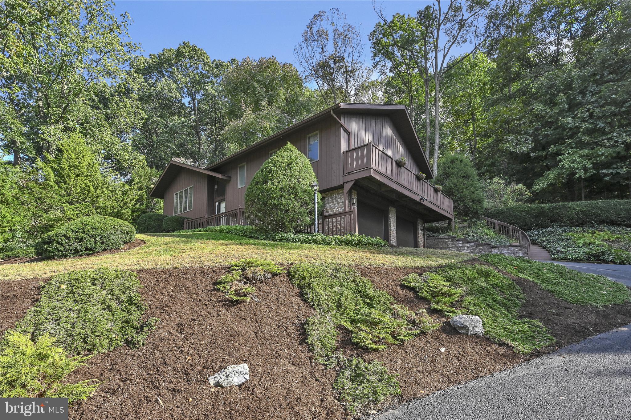 331 SPRING GARDEN STREET